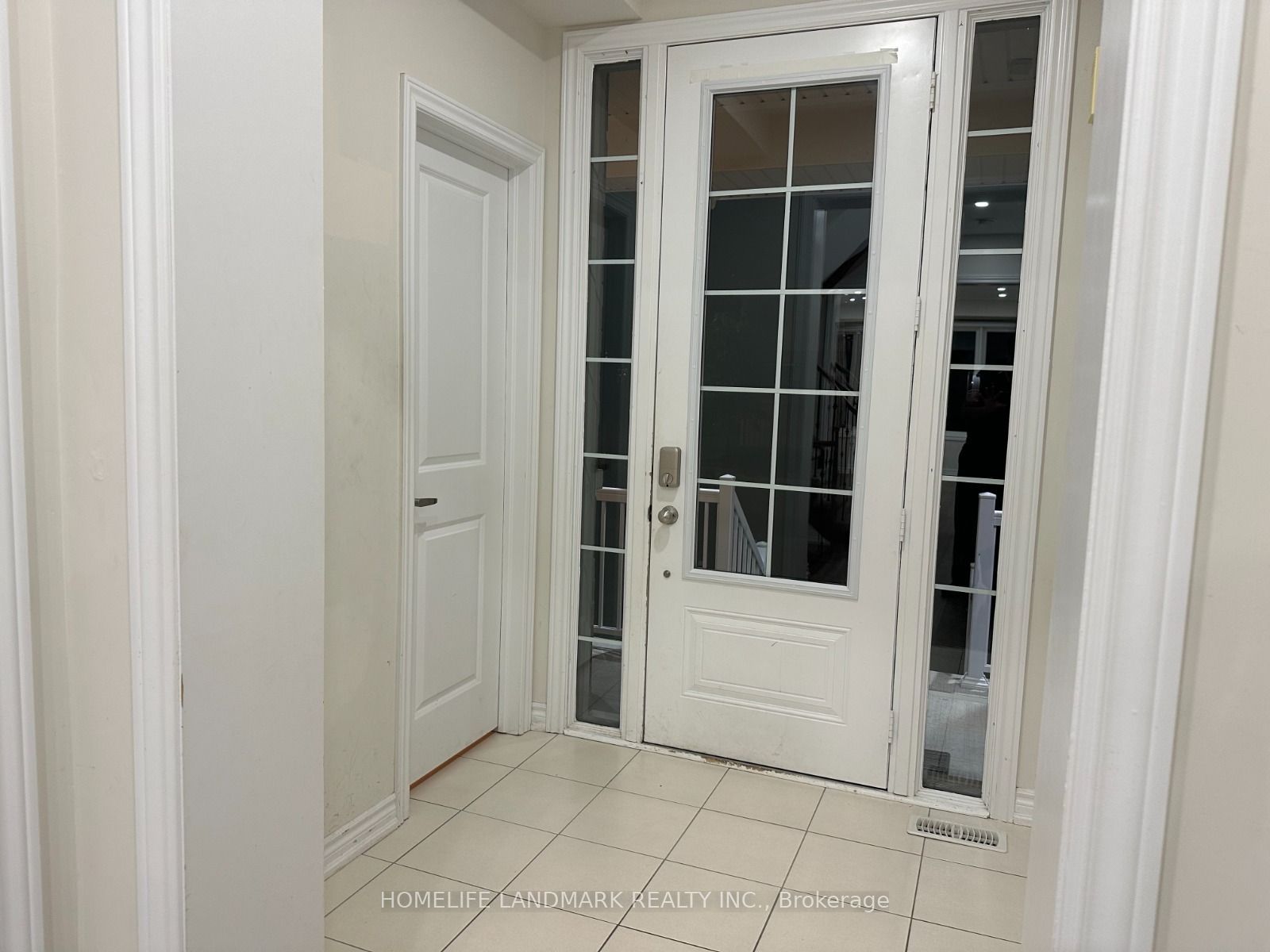 220 Brownley Lane, Essa, ON L0M 1B6 photo 4