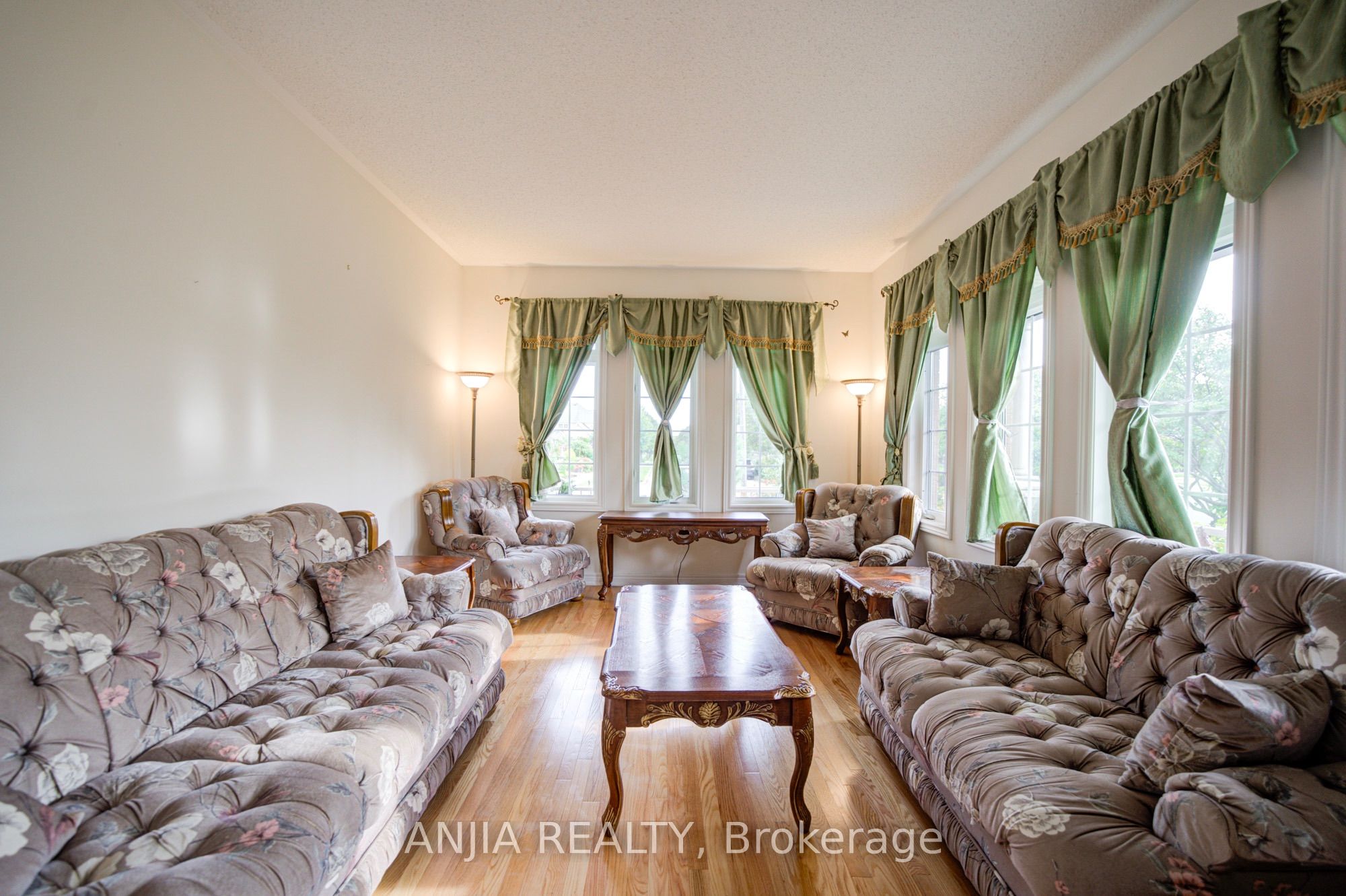 65 Staynor Crescent, Markham, ON L6E 1M8 photo 4