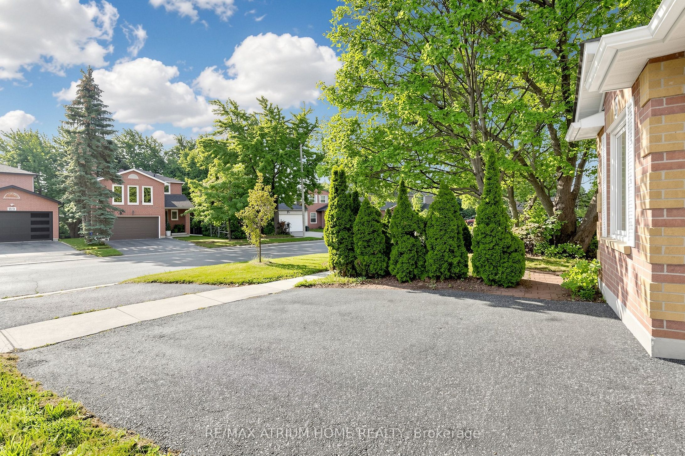 22 Bingham Street, Richmond Hill, ON L4C 9R1 photo 5