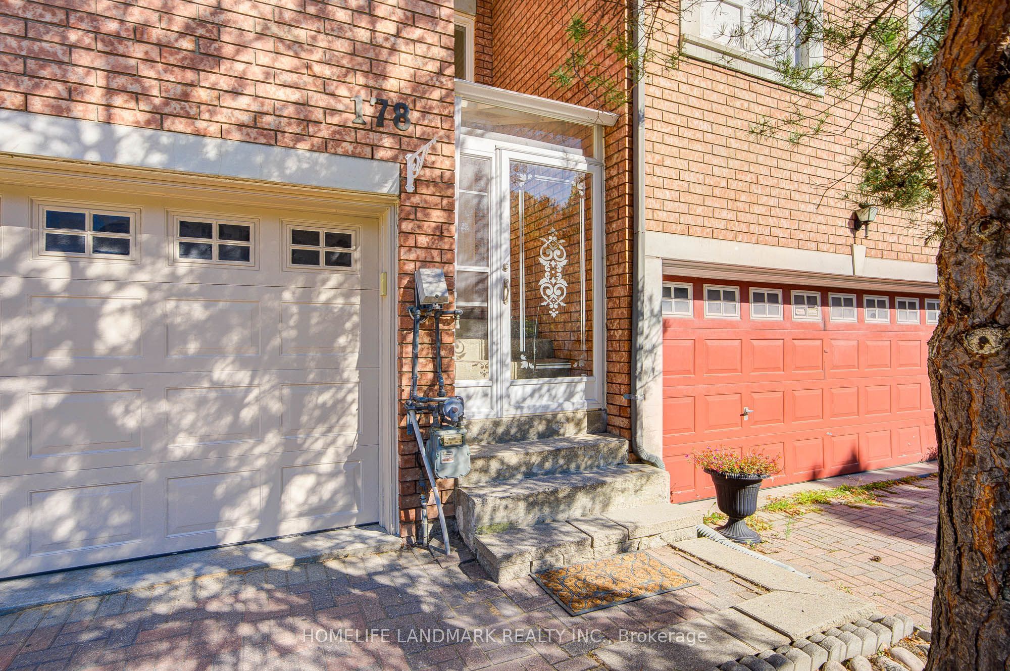 178 Leitchcroft Crescent, Markham, ON L3T 7T5 photo 2