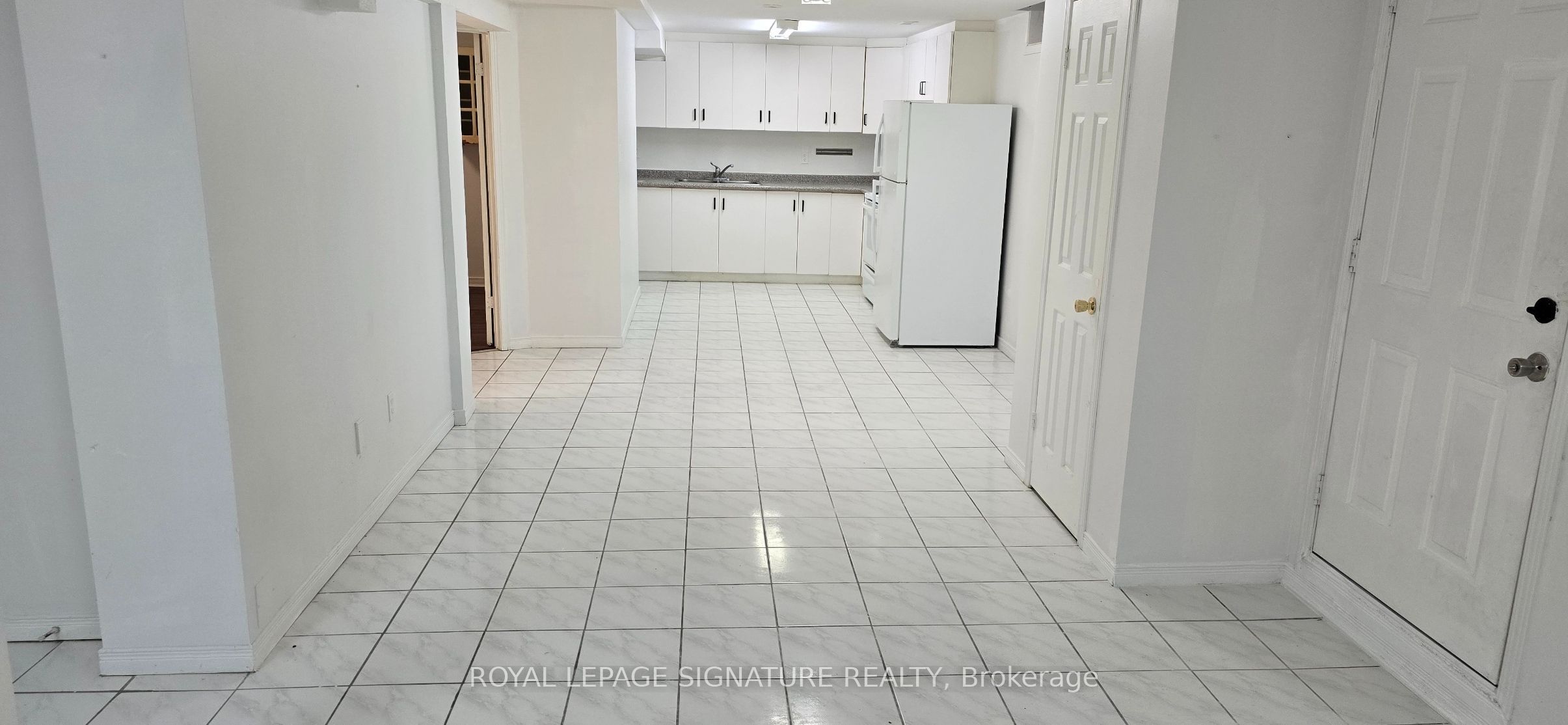2 Viewmark Drive Bsmt, Richmond Hill, ON L4S 1C9 photo 3