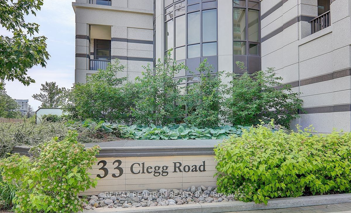 33 Clegg Road 703, Markham, ON L6G 0G6 photo 2