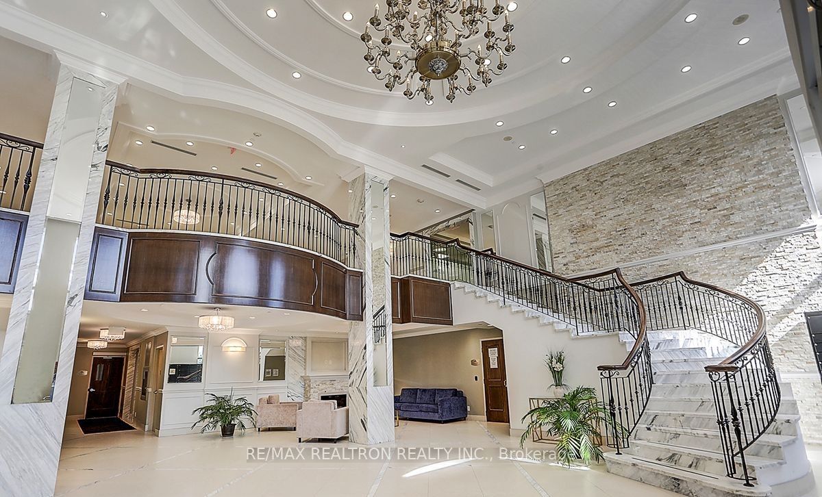 33 Clegg Road 703, Markham, ON L6G 0G6 photo 4