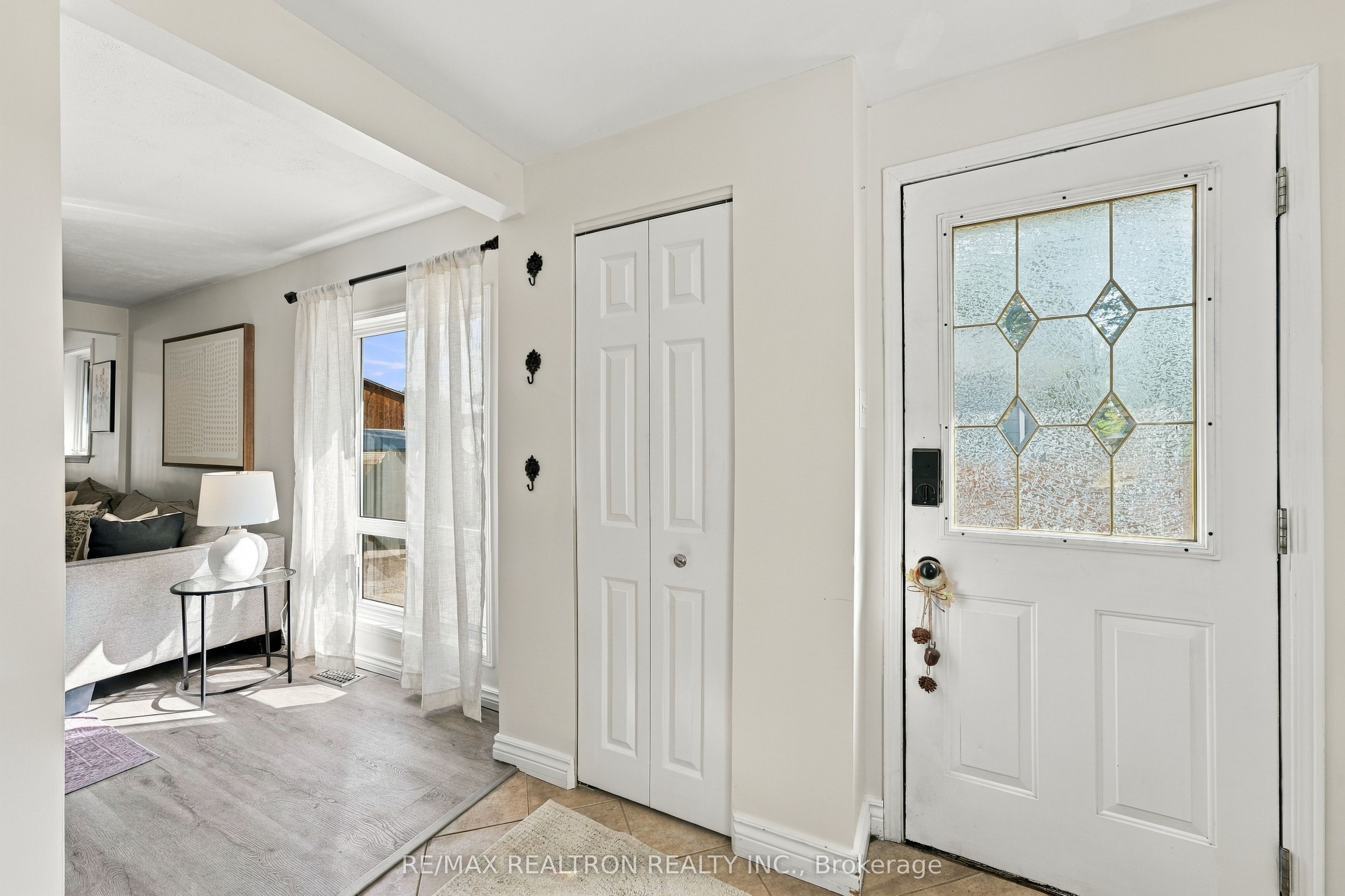 1152 Stoney Point Road, Innisfil, ON L0L 1W0 photo 3
