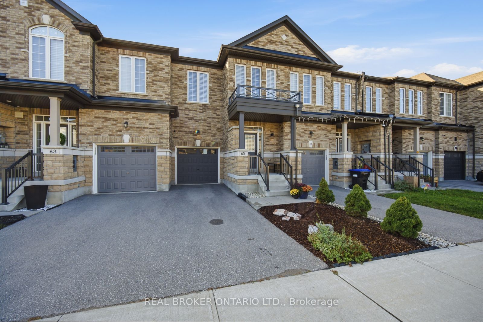 65 Blackwell Crescent, Bradford West Gwillimbury, ON L3Z 4L3 photo 3