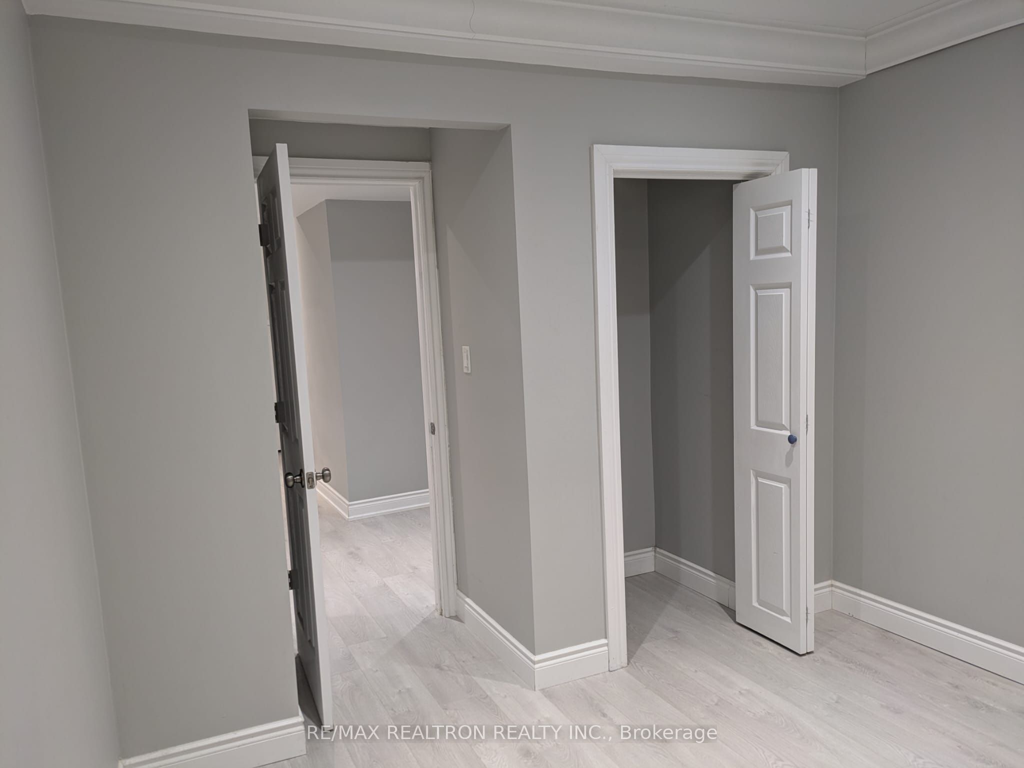 48 Imperial Crescent, Bradford West Gwillimbury, ON L3Z 2N8 photo 4