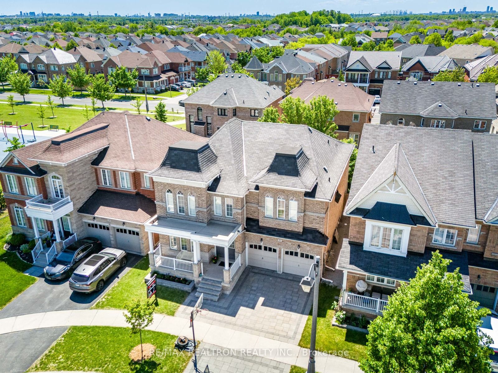 21 Rennie Avenue, Markham, ON L6B 0M9 photo 3
