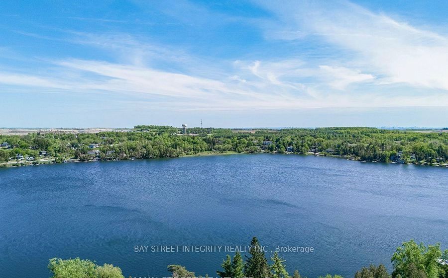 29 Balson Boulevard, Whitchurch-Stouffville, ON L4A 7X3 photo 4