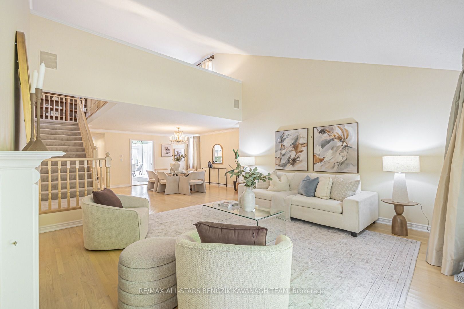9 Warnock Green Way, Markham, ON L6E 1B5 photo 5