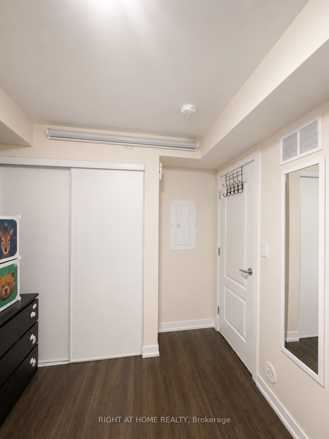 10 Westmeath Lane 2216, Markham, ON L6B 1N5 photo 5