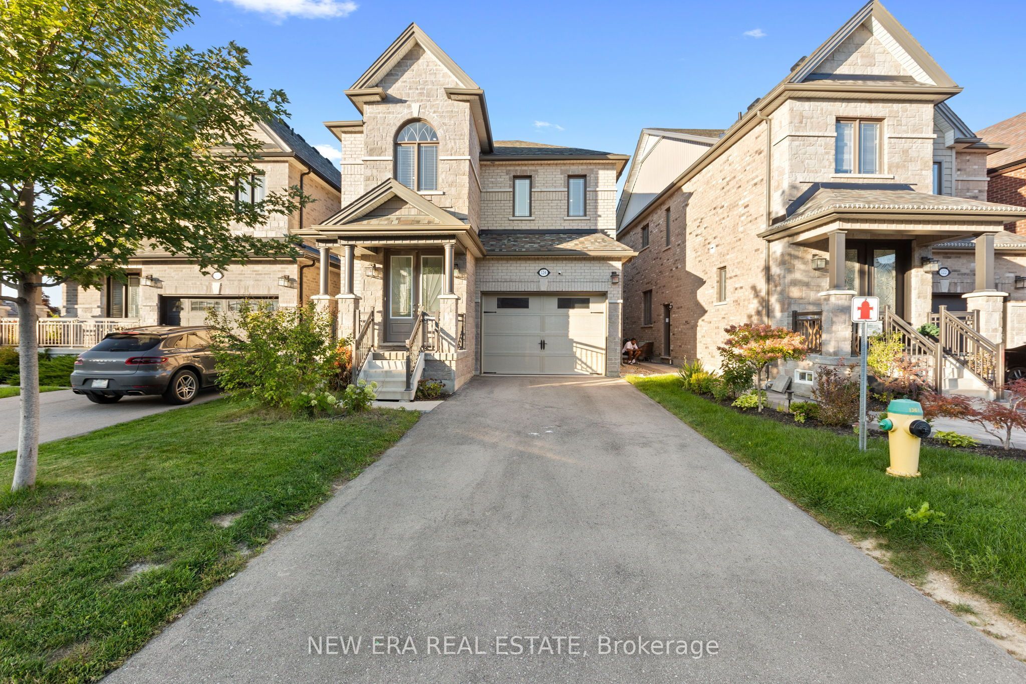 124 Walker Boulevard, New Tecumseth, ON L9R 0R1