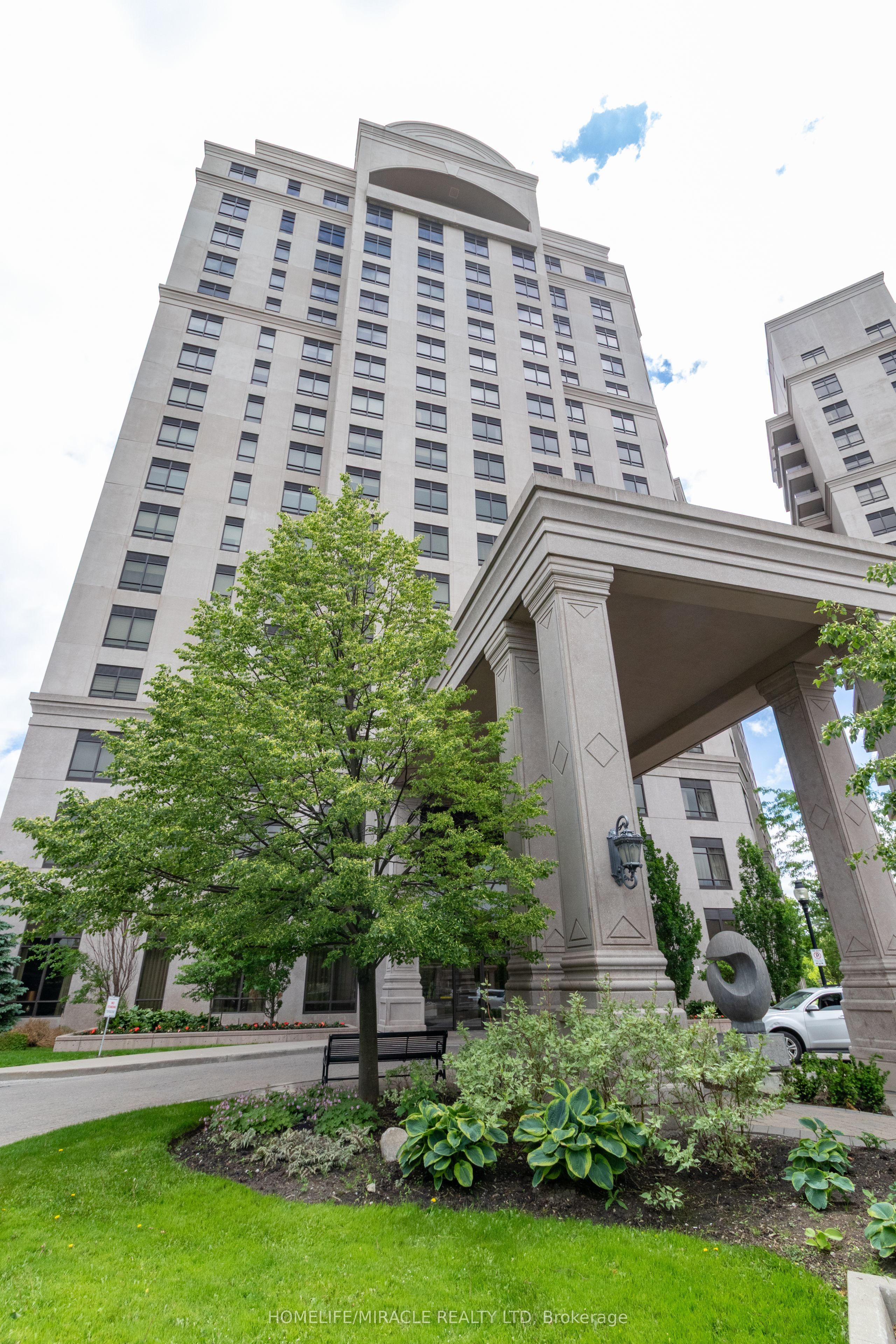 9255 Jane Street 1410, Vaughan, ON L6A 0K1 photo 2