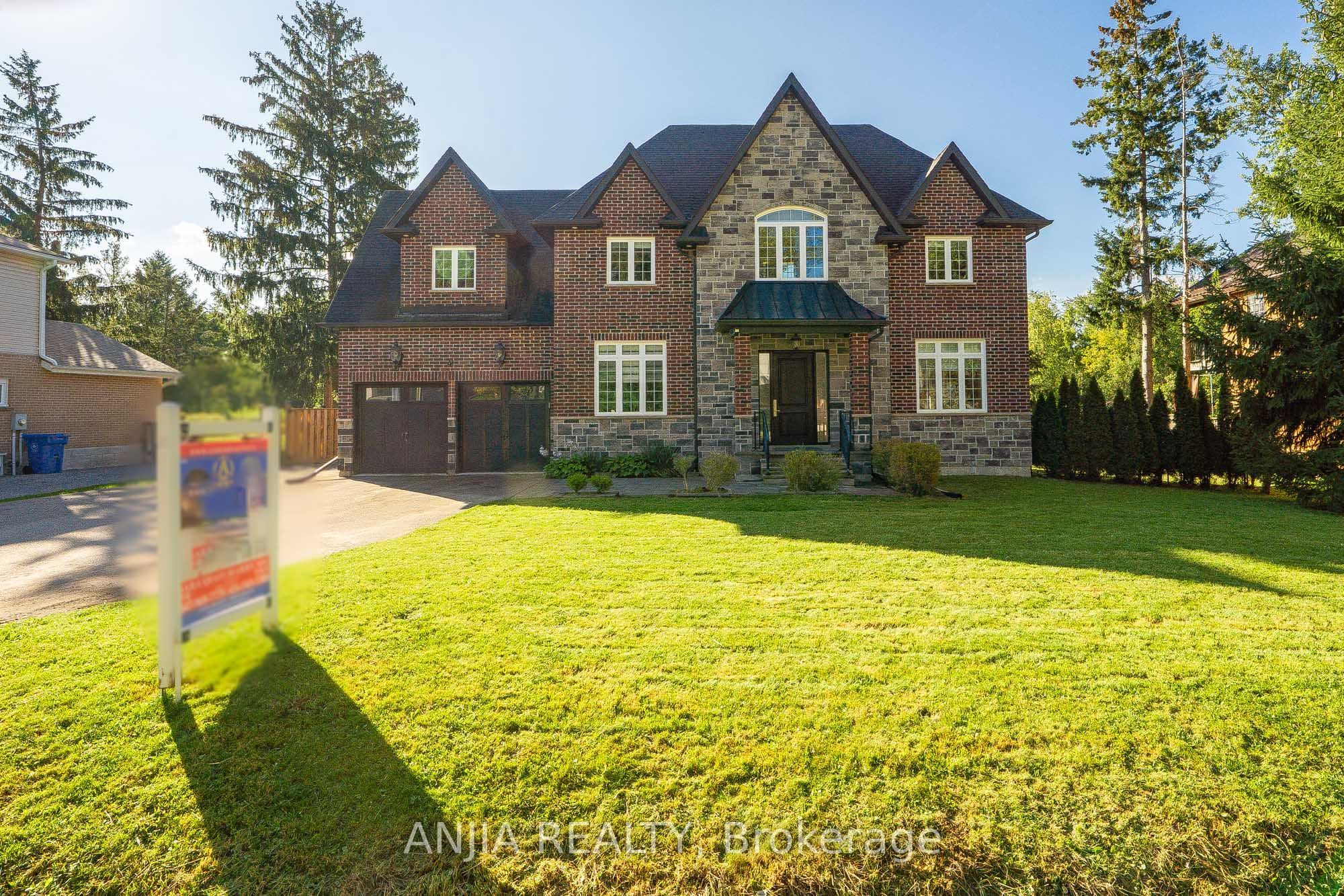 41 Valley Road, Whitchurch-Stouffville, ON L4A 2X7 photo 5