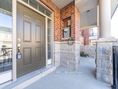 6 Twinflower Lane, Richmond Hill, ON L4E 1E7 photo 3