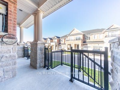 6 Twinflower Lane, Richmond Hill, ON L4E 1E7 photo 4