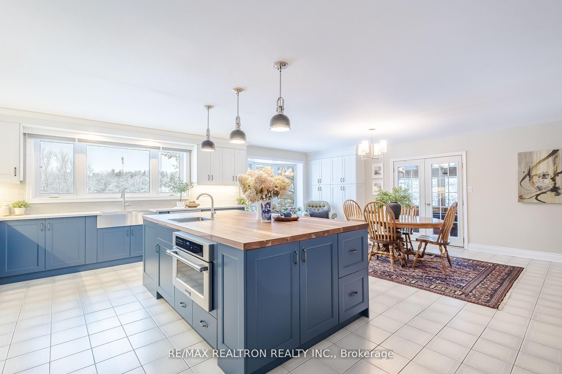 240 Webb Road, Uxbridge, ON L4A 7X4 photo 5