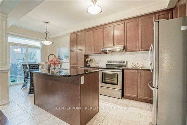 33 Robert Osprey Drive, Markham, ON L6C 0L1 photo 5