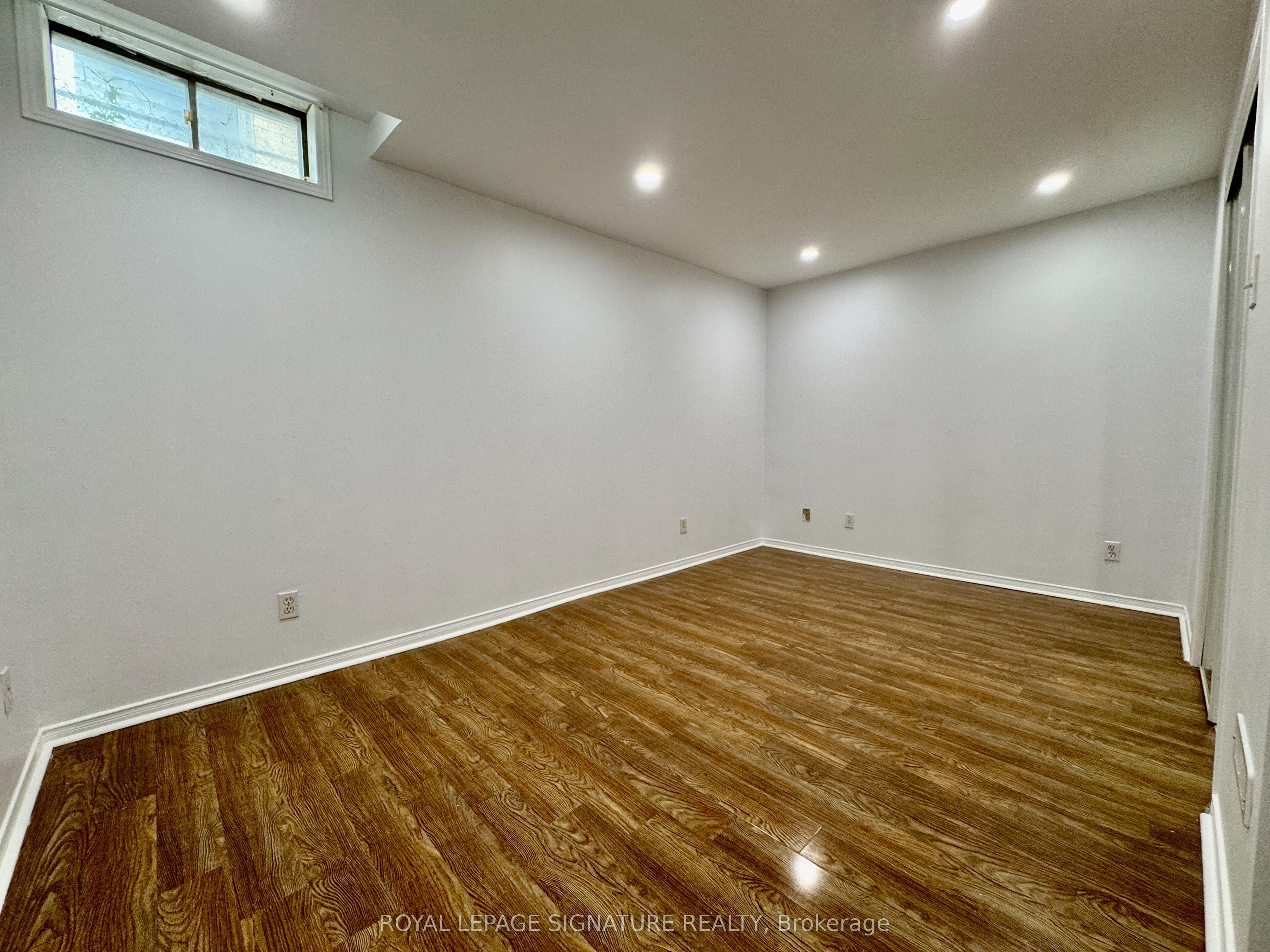 7 Timbers Circle Bsmt, Markham, ON L3S 1G1 photo 5