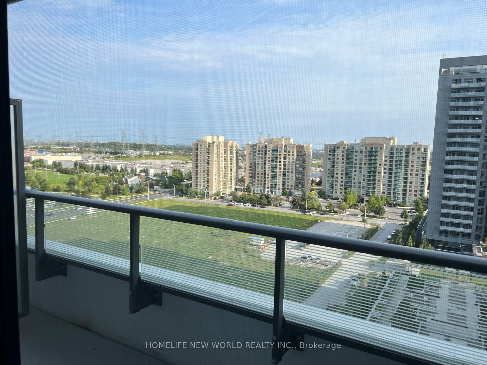 105 Oneida Crescent S 1209, Richmond Hill, ON L4B 0H6 photo 5
