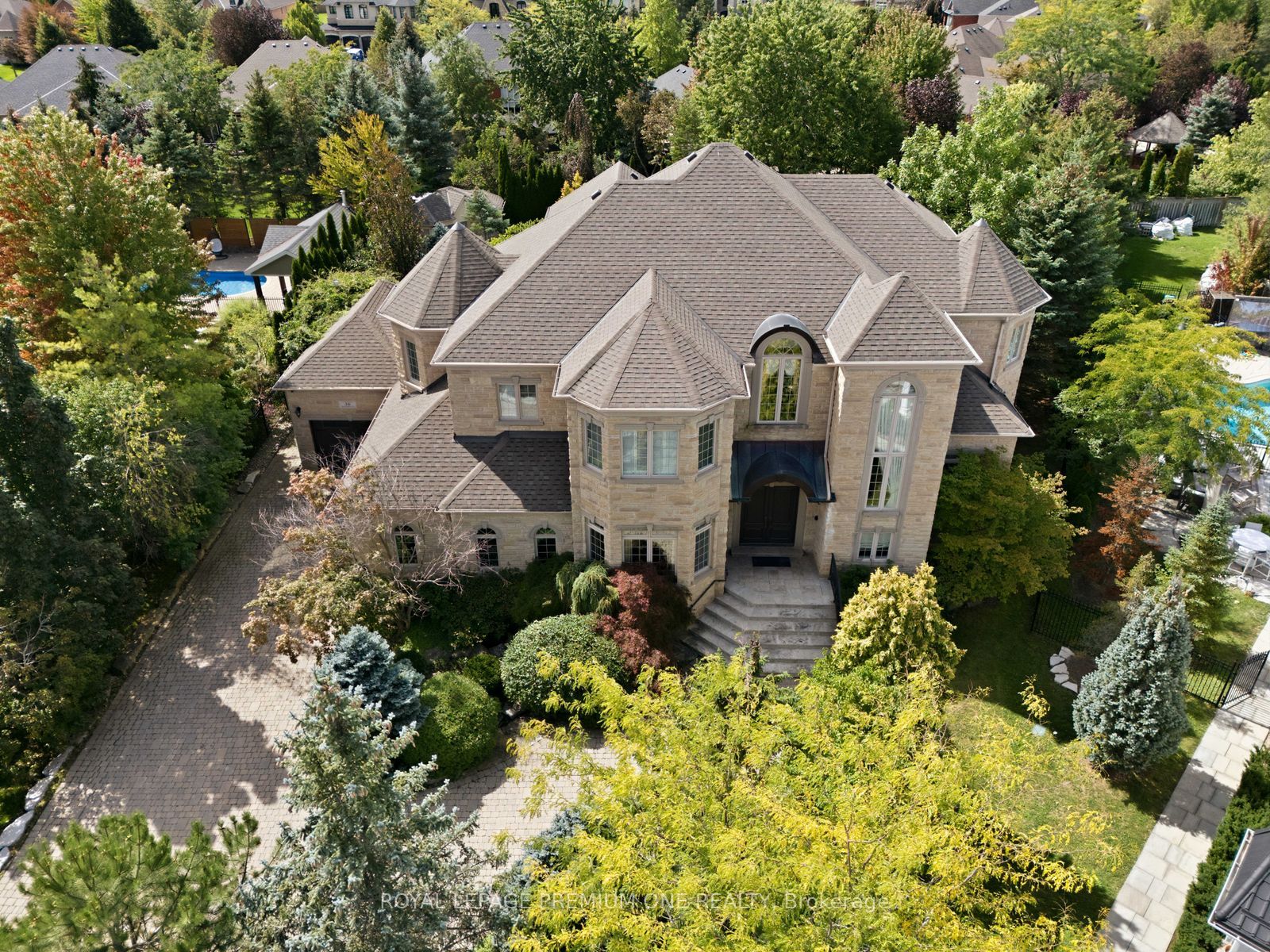 36 Northfield Court, Vaughan, ON L0J 1C0 photo 3