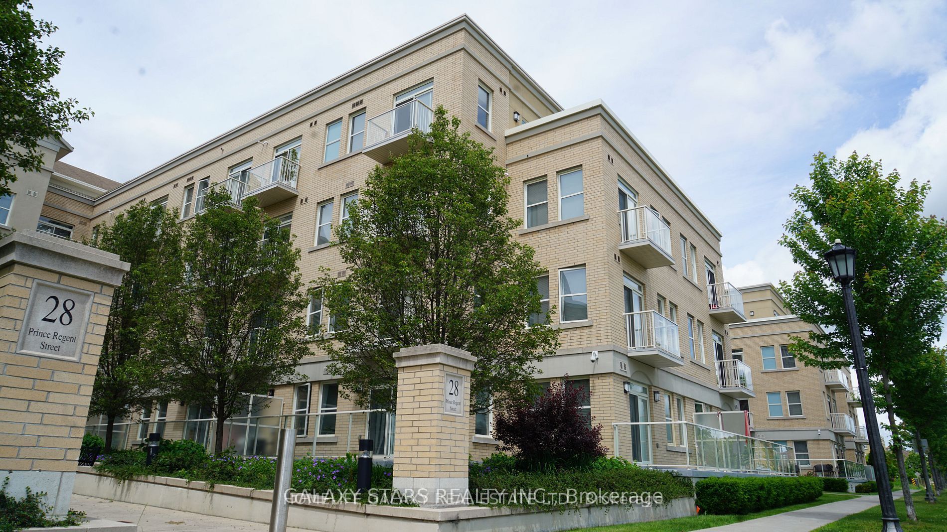 28 Prince Regent Street 337, Markham, ON L6C 0V5 photo 3