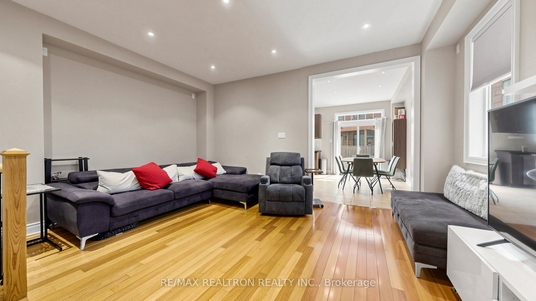 55 Bristlewood Crescent, Vaughan, ON L4J 9K9 photo 5