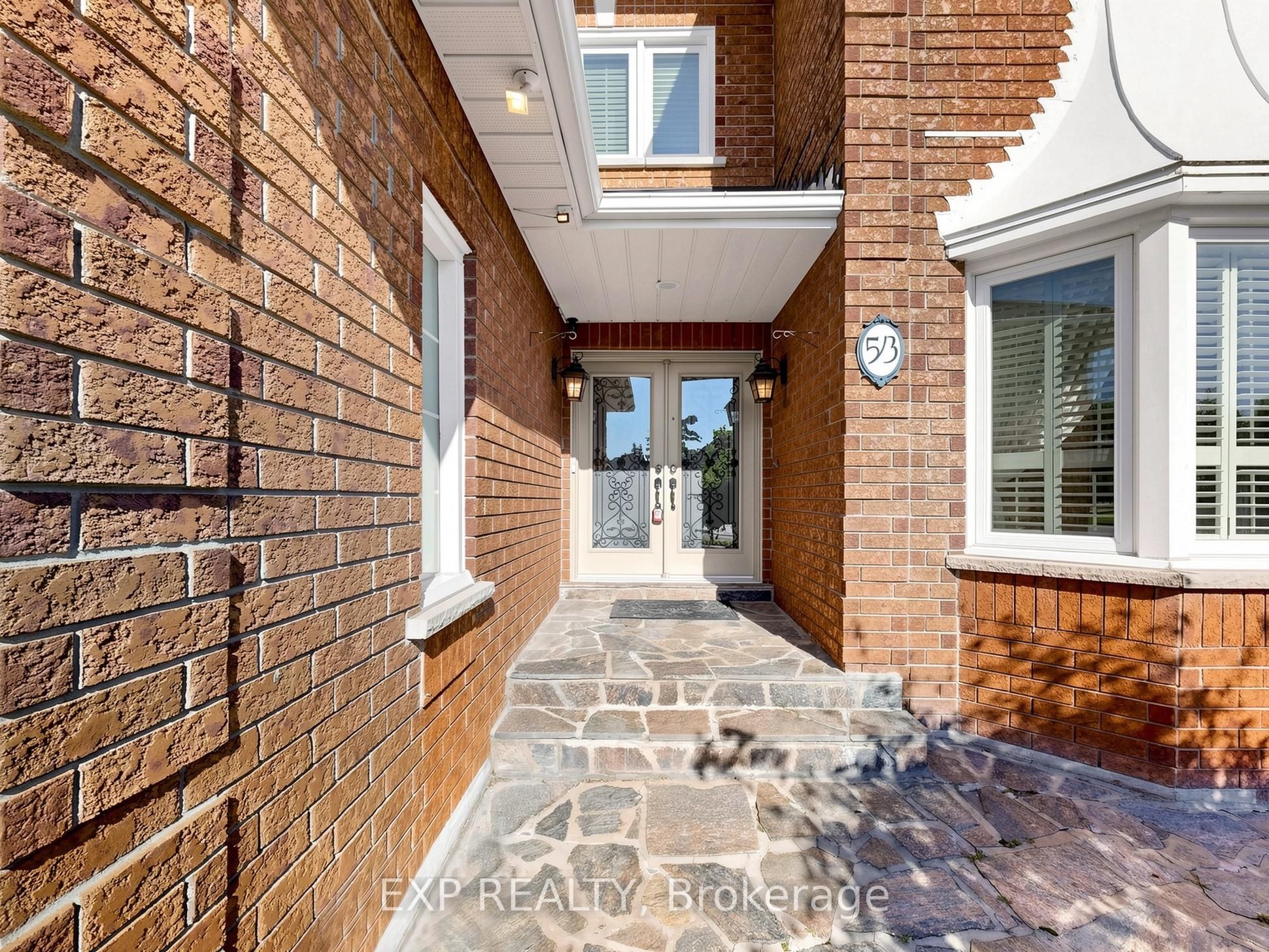 53 Alpha Court, Vaughan, ON L4L 8Y2 photo 2