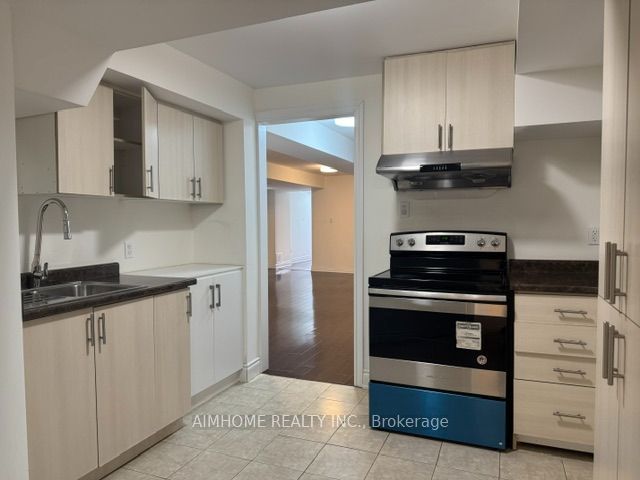 28 Garcia - Basement Street, Markham, ON L3R 4R8 photo 2