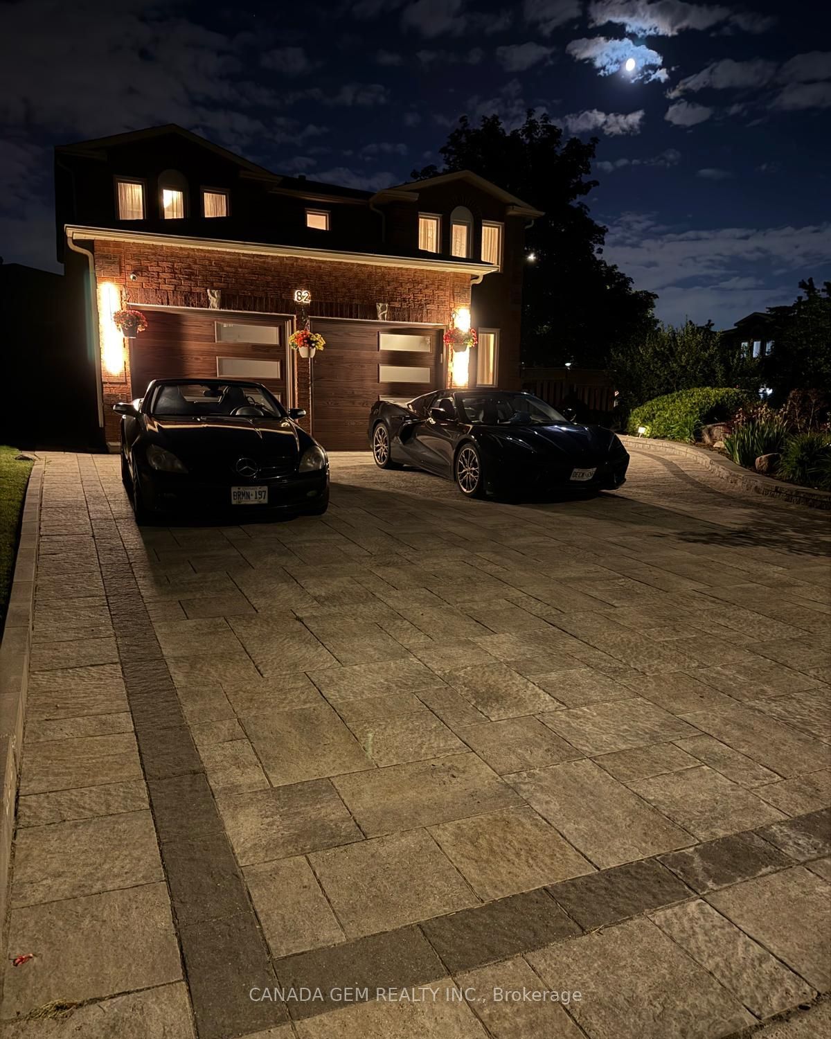 82 Justus Drive, Richmond Hill, ON L4C 0A1 photo 2