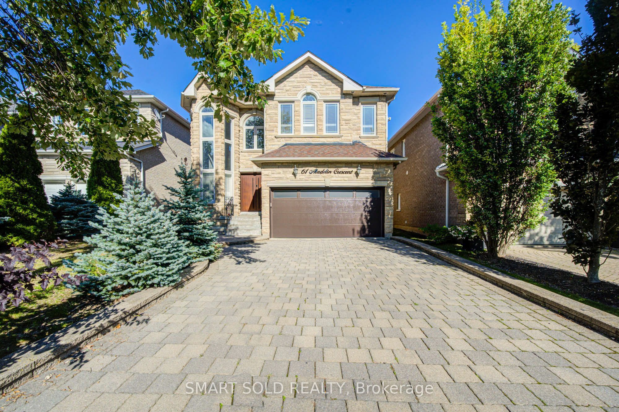 61 Aladdin Crescent, Richmond Hill, ON L4S 2T2