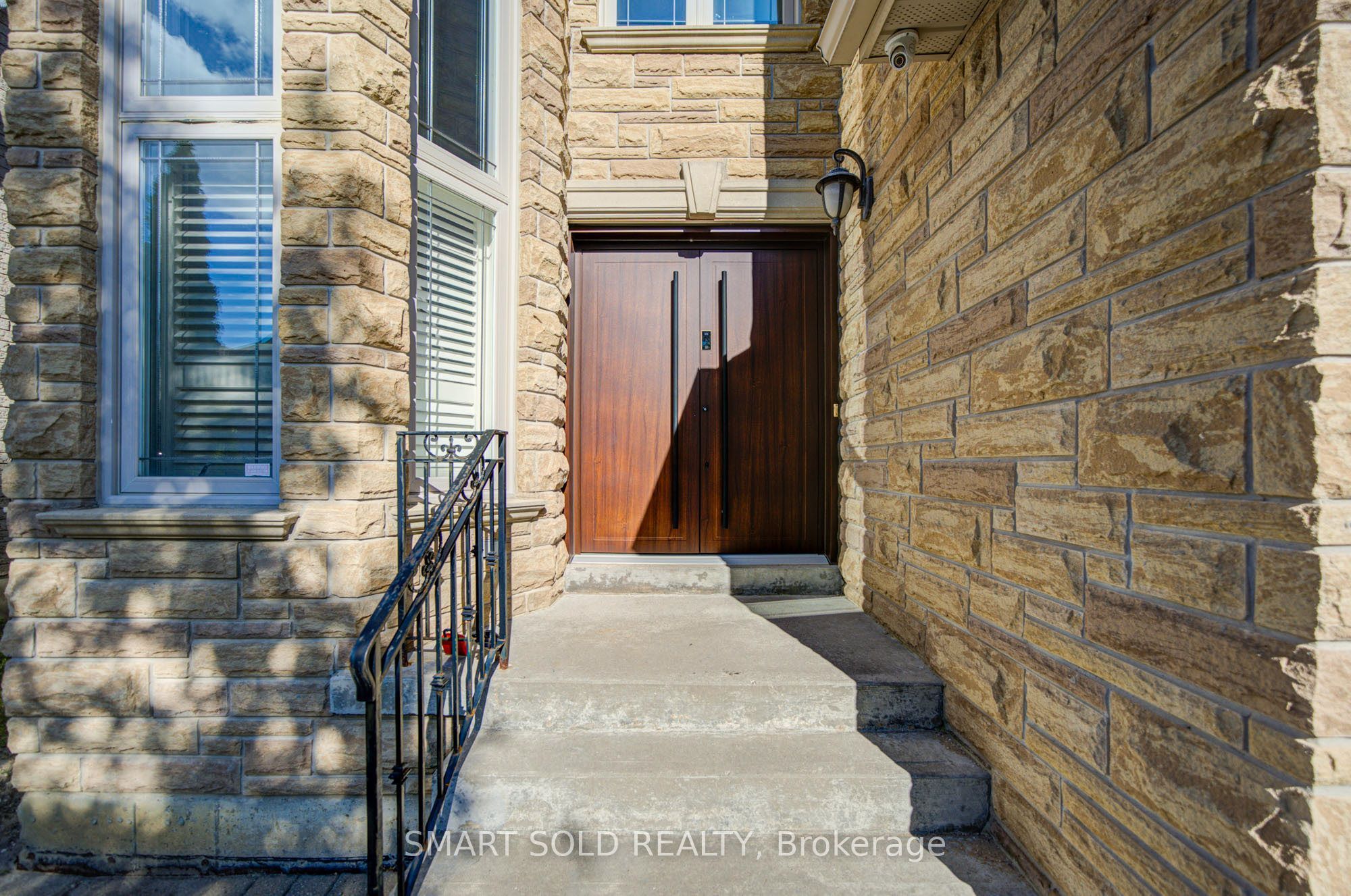 61 Aladdin Crescent, Richmond Hill, ON L4S 2T2 photo 3