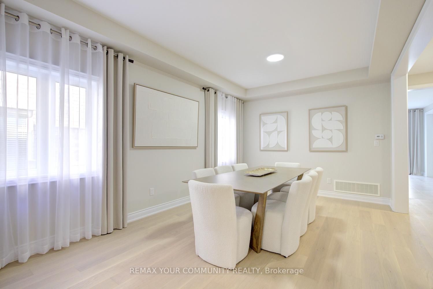 85 Coral Acres Drive, Vaughan, ON L6A 4K8 photo 3
