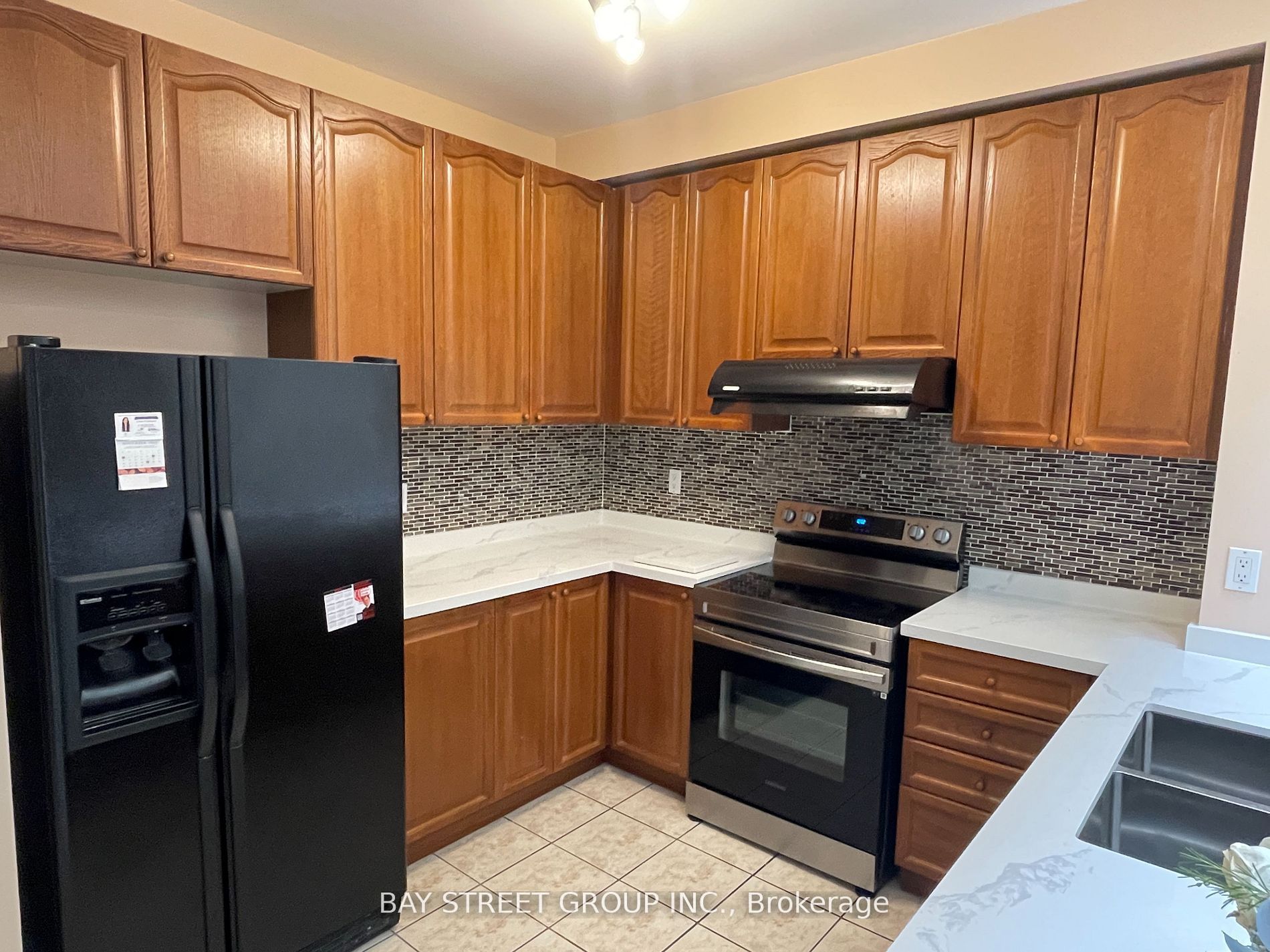 220 Yorkland Street, Richmond Hill, ON L4S 1A2 photo 4