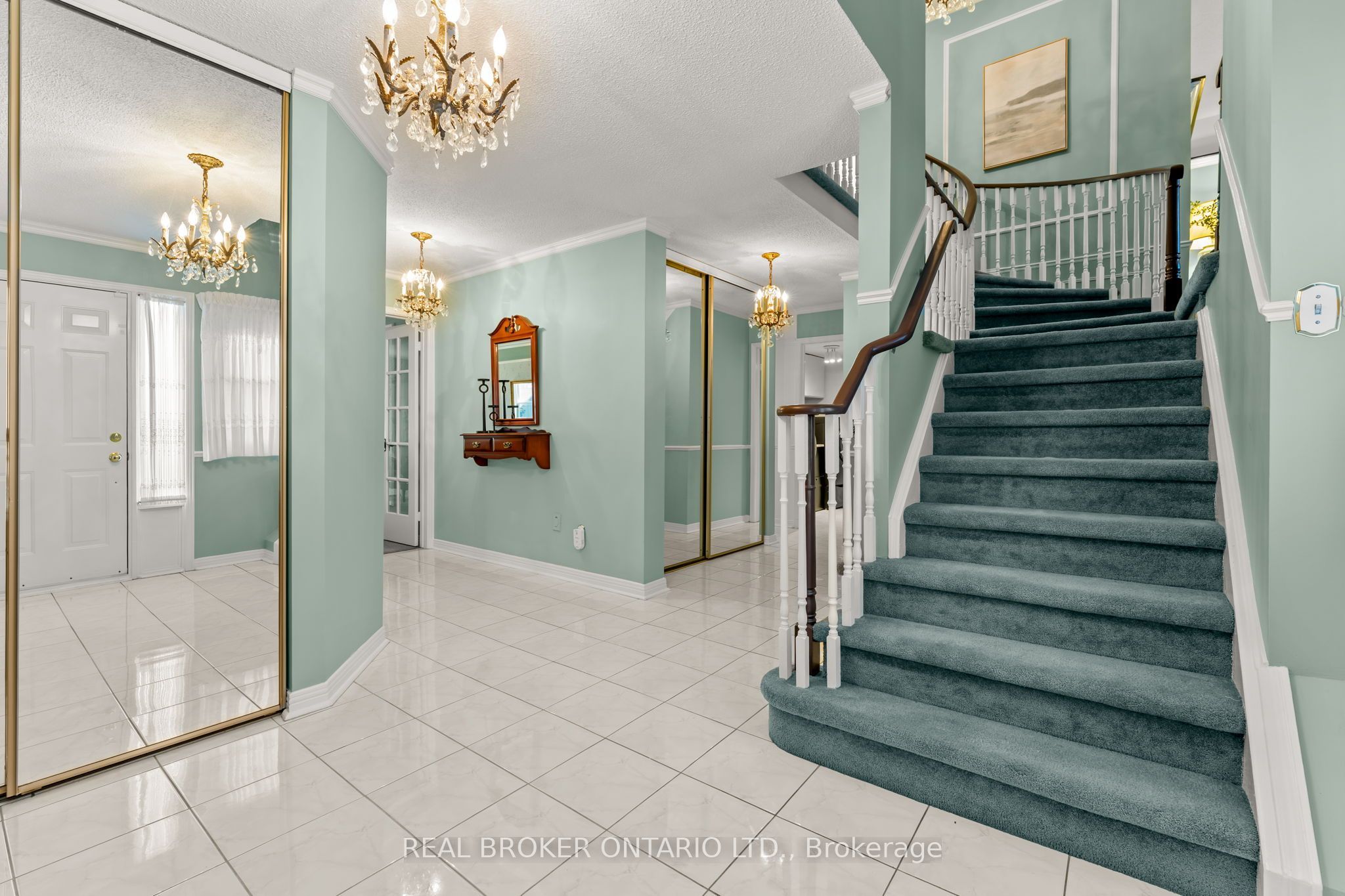 37 Jessica Gardens, Vaughan, ON L4J 3G1 photo 3