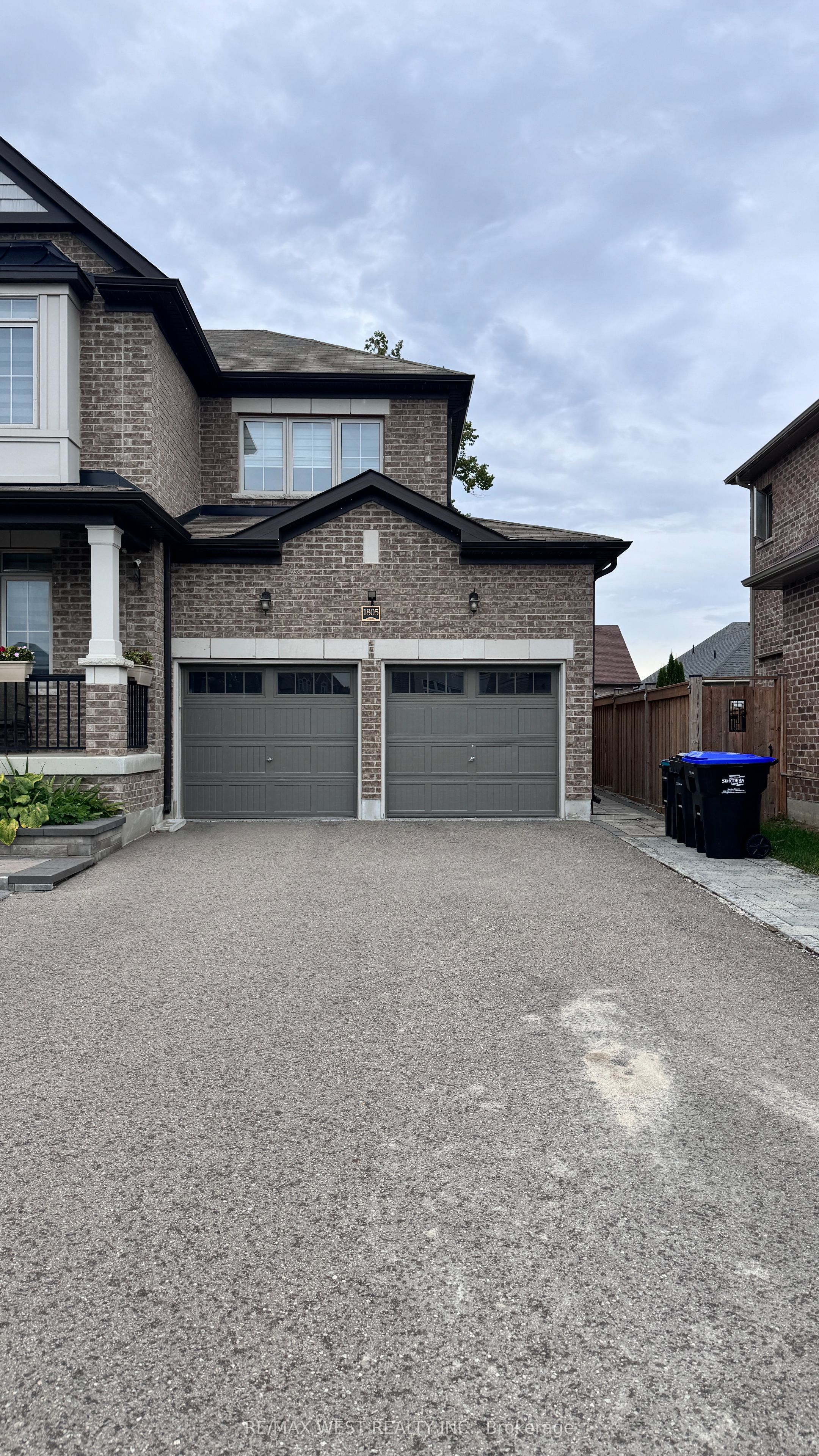 1805 Emberton Way, Innisfil, ON L9S 0N4