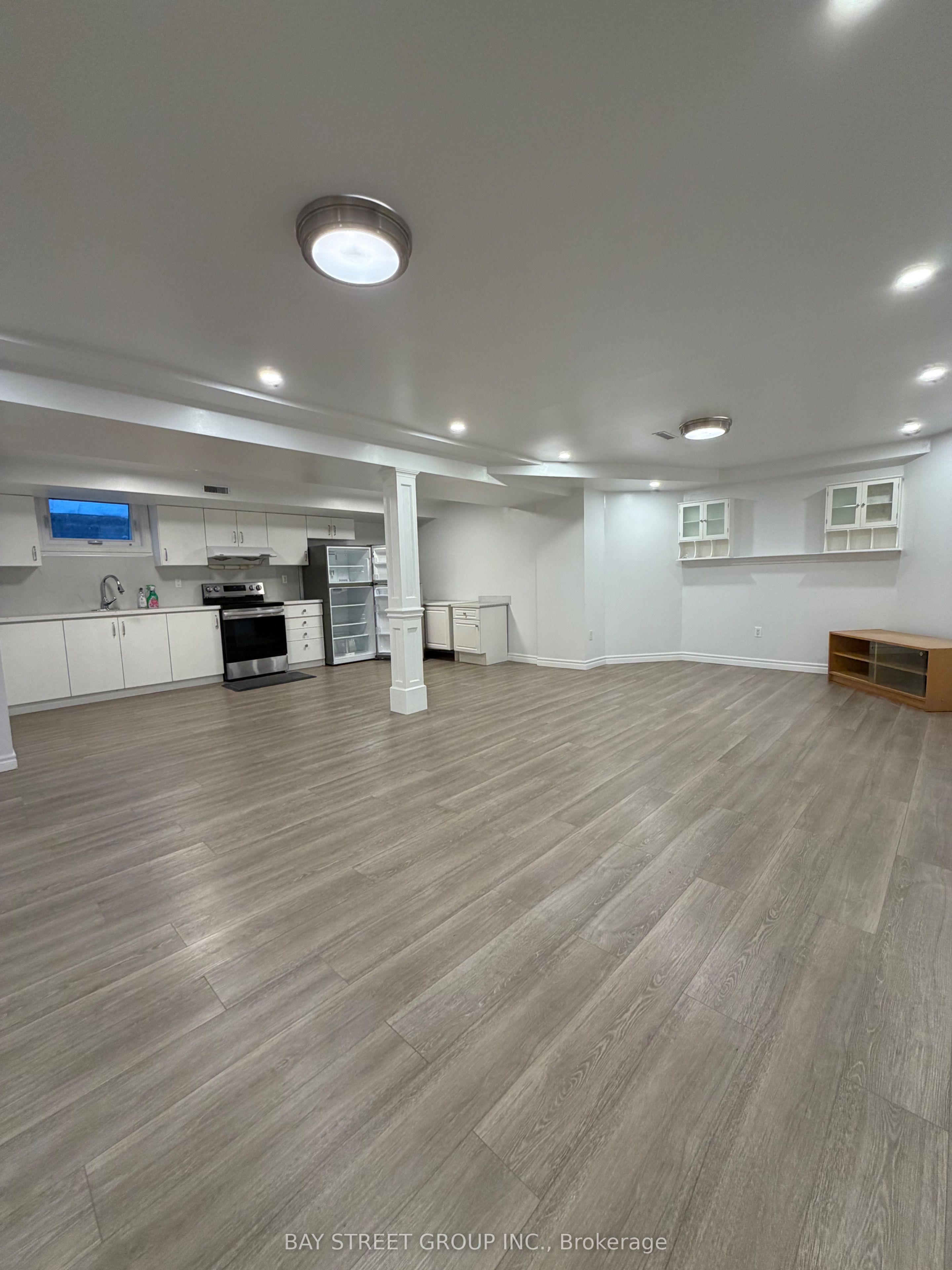 185 Manhattan Drive Basement, Markham, ON L3P 7S9 photo 3