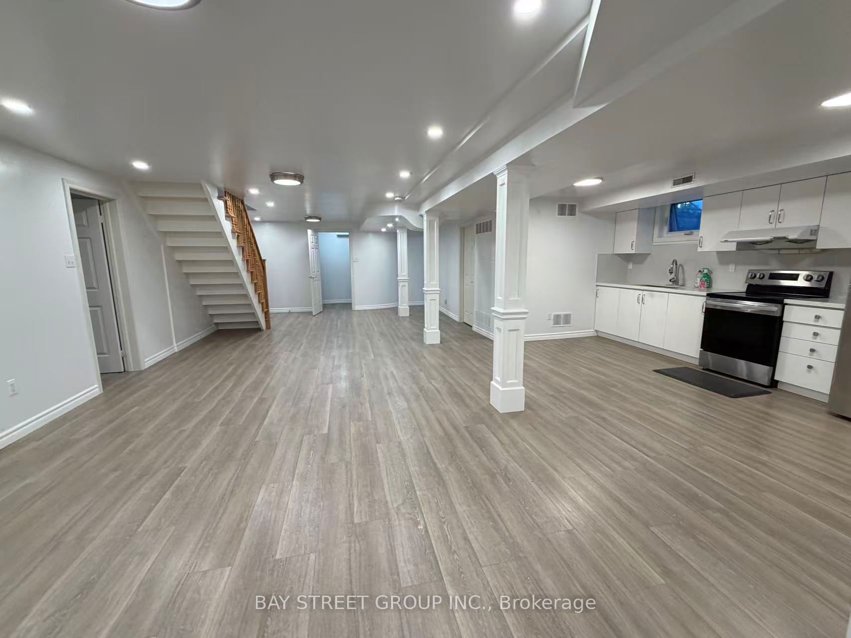 185 Manhattan Drive Basement, Markham, ON L3P 7S9 photo 4