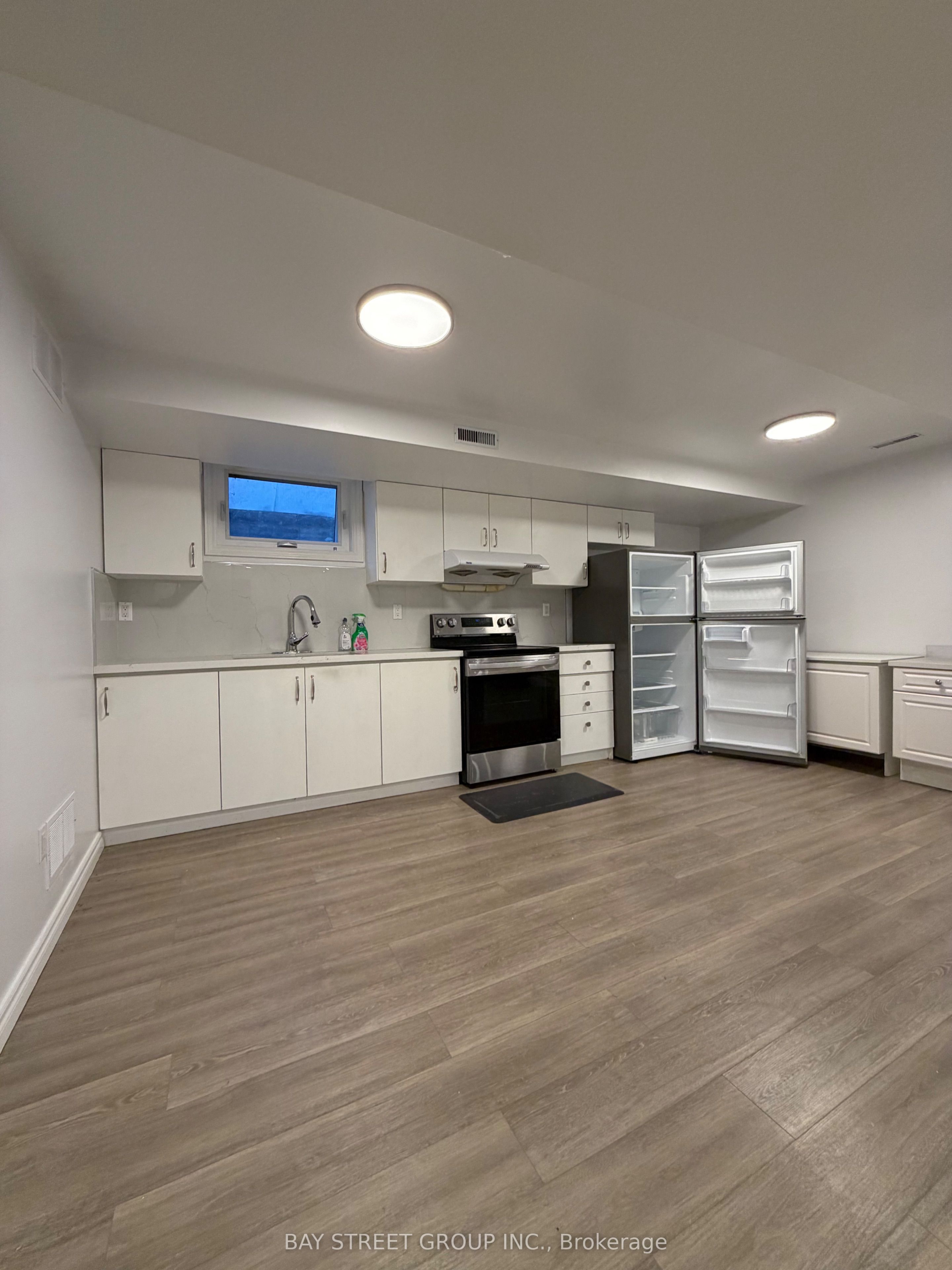 185 Manhattan Drive Basement, Markham, ON L3P 7S9 photo 5