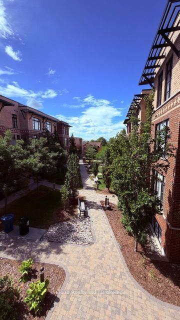 8169 Kipling Avenue 23, Vaughan, ON L4L 0G4 photo 5
