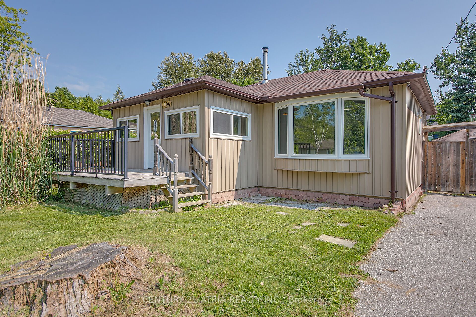 904 Maplewood Drive N, Innisfil, ON L9S 1Y7 photo 2