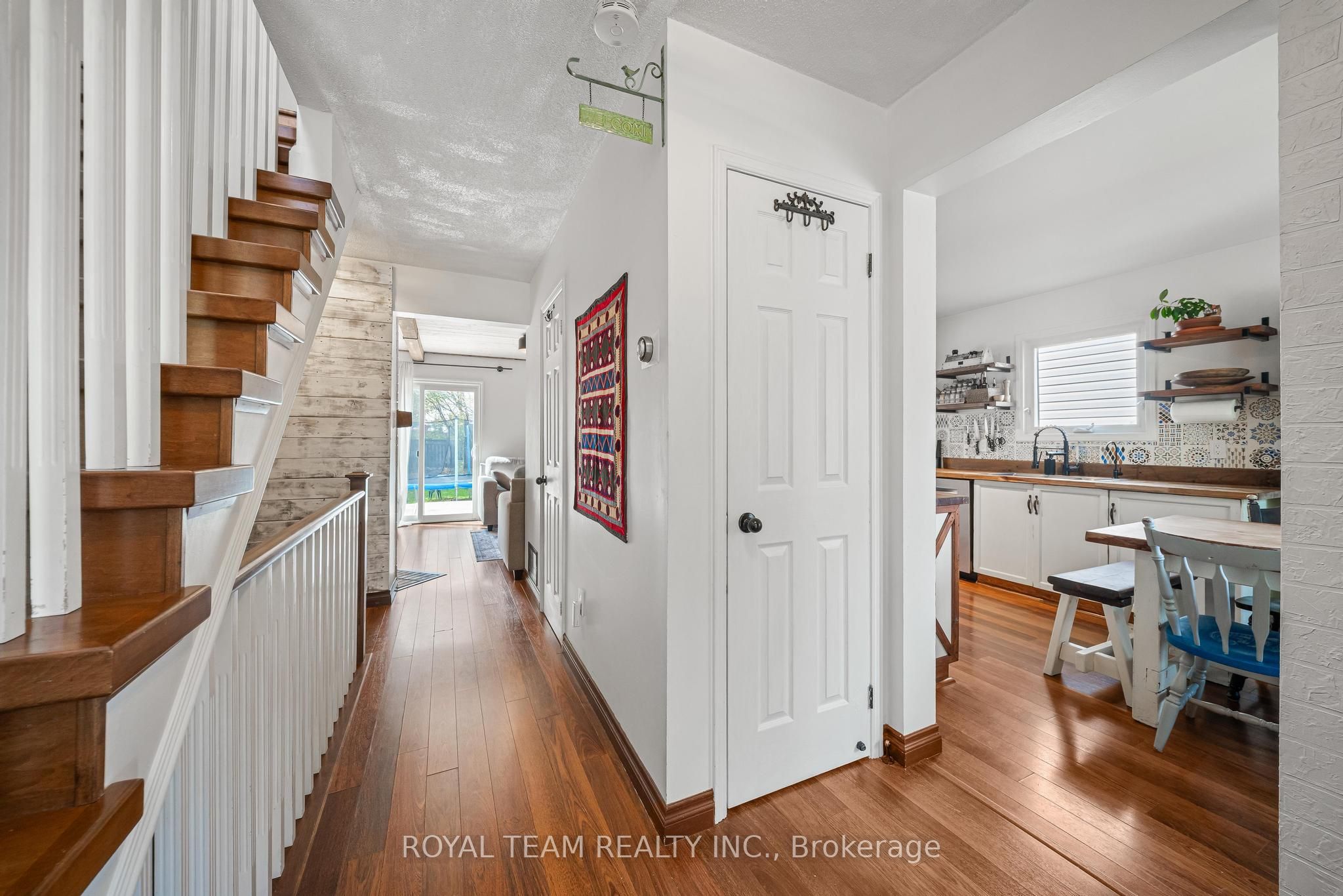 2500 Lloyd Street, Innisfil, ON L9S 2H1 photo 5