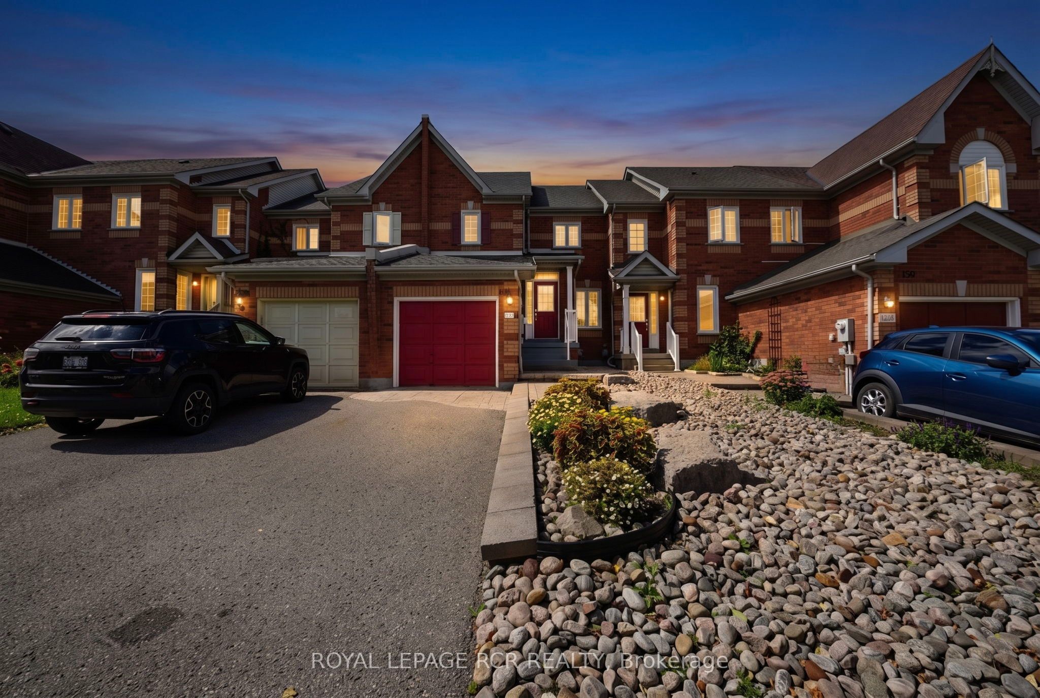 138 Primeau Drive, Aurora, ON L4G 6Z4 photo 2