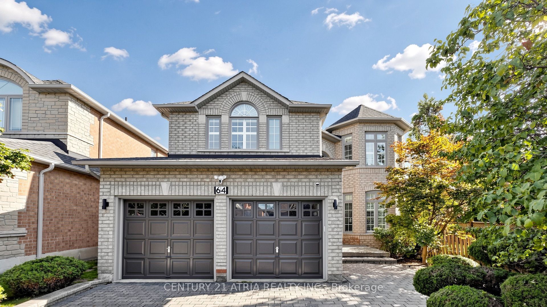 64 Alpine Crescent, Richmond Hill, ON L4S 1W1 photo 2