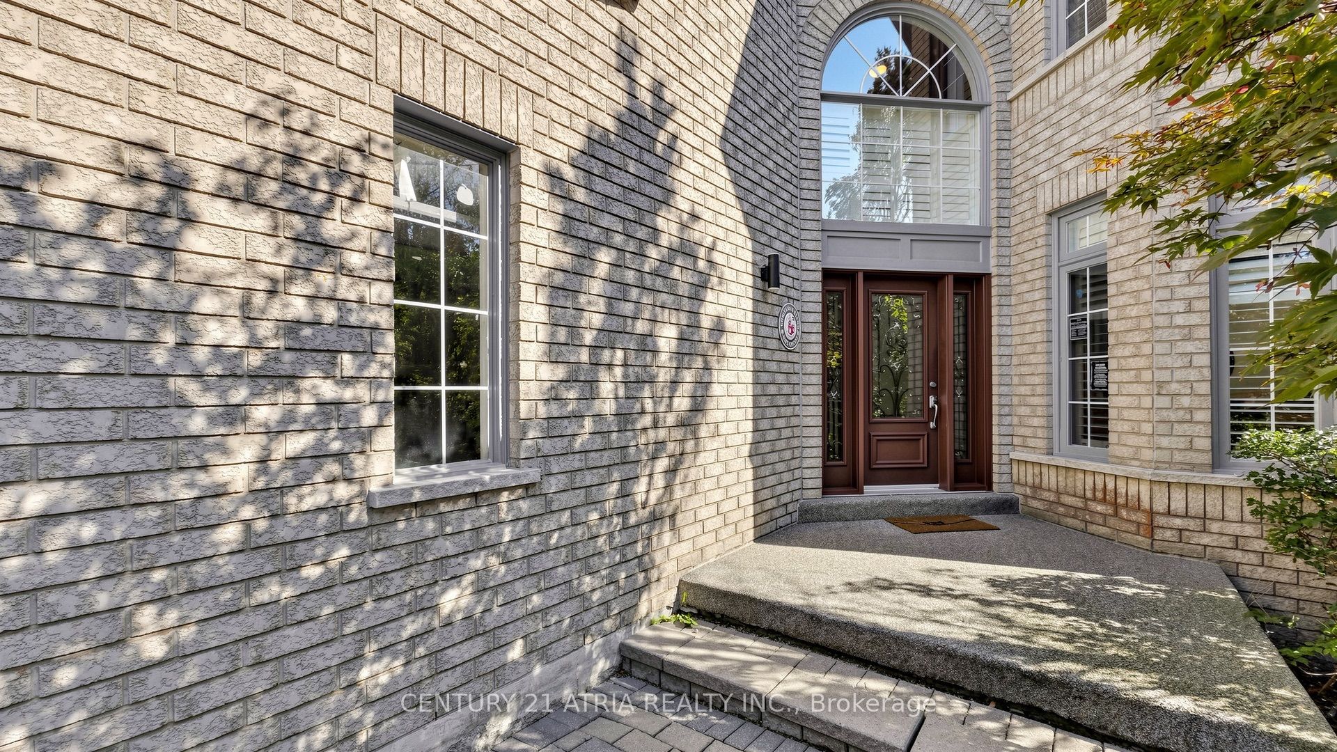 64 Alpine Crescent, Richmond Hill, ON L4S 1W1 photo 4