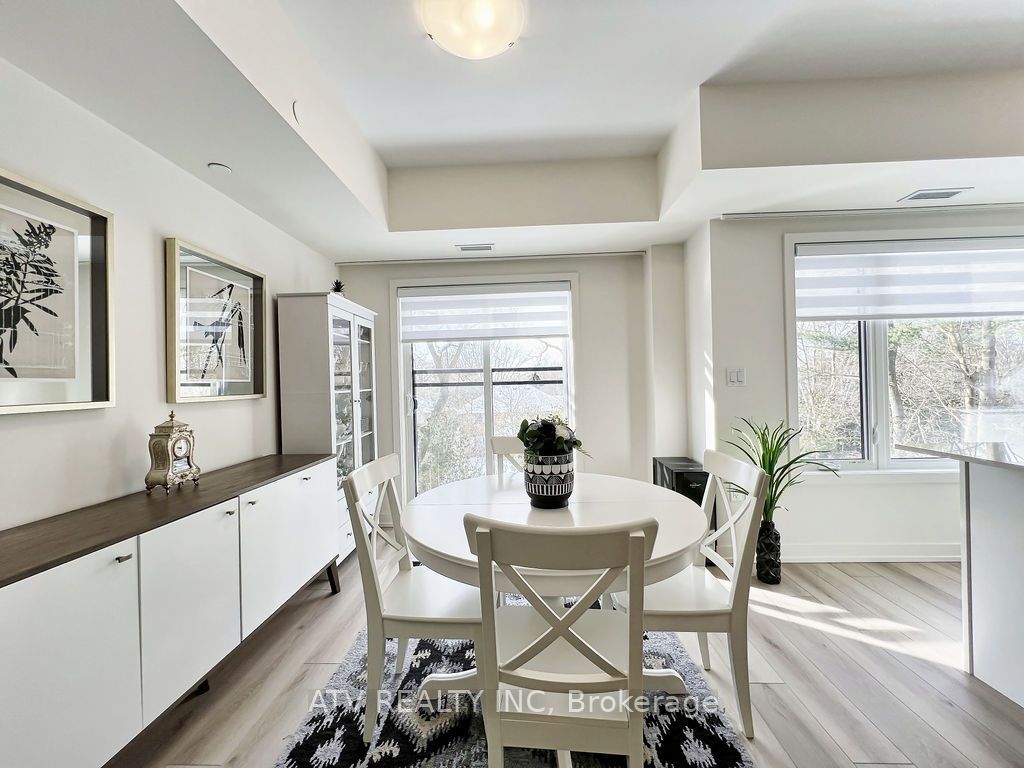 58 Elizabeth Street S 2402, Richmond Hill, ON L4C 5W2 photo 3