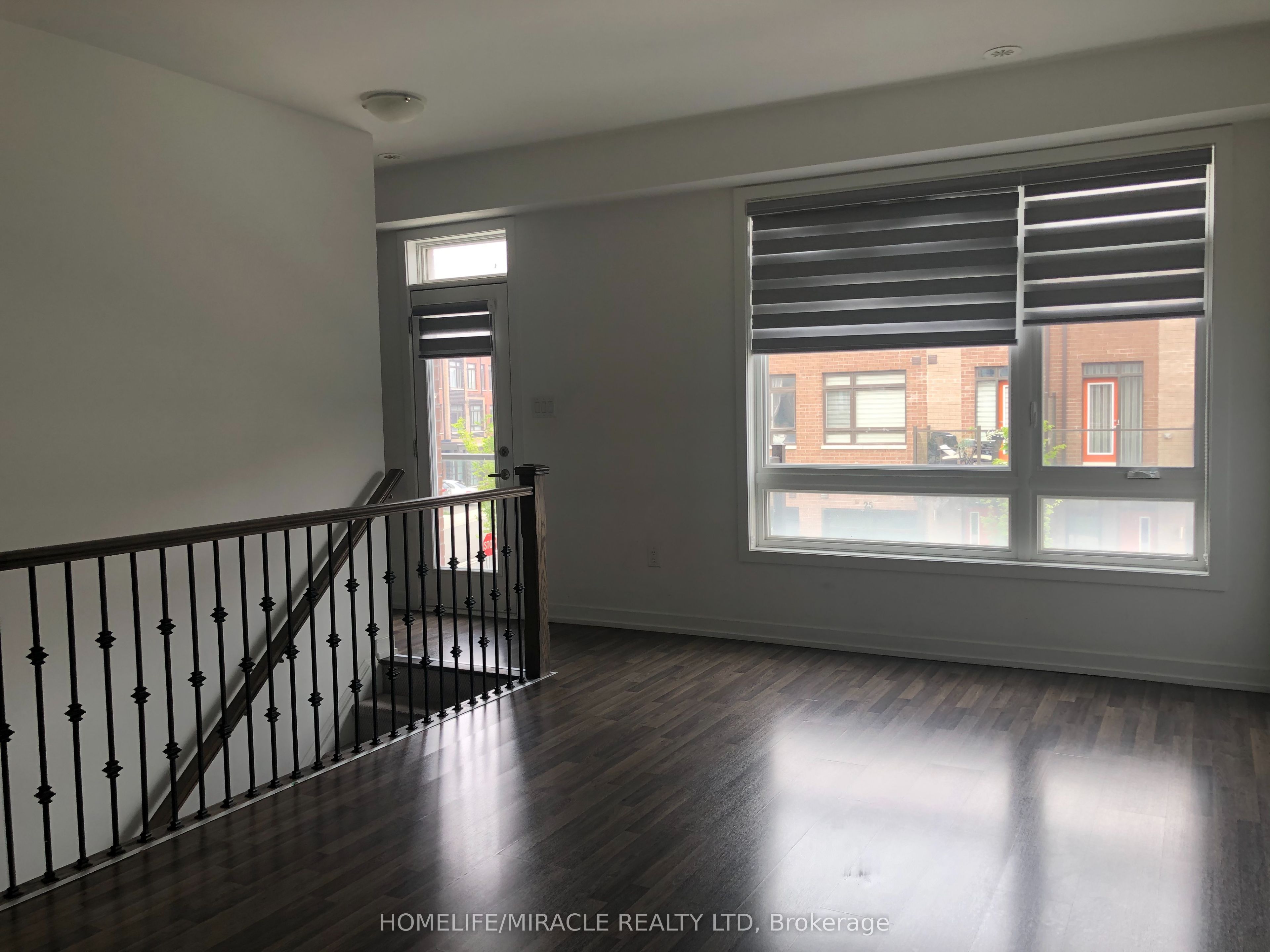 22 Bluenose Street, Vaughan, ON L4L 0L7 photo 3