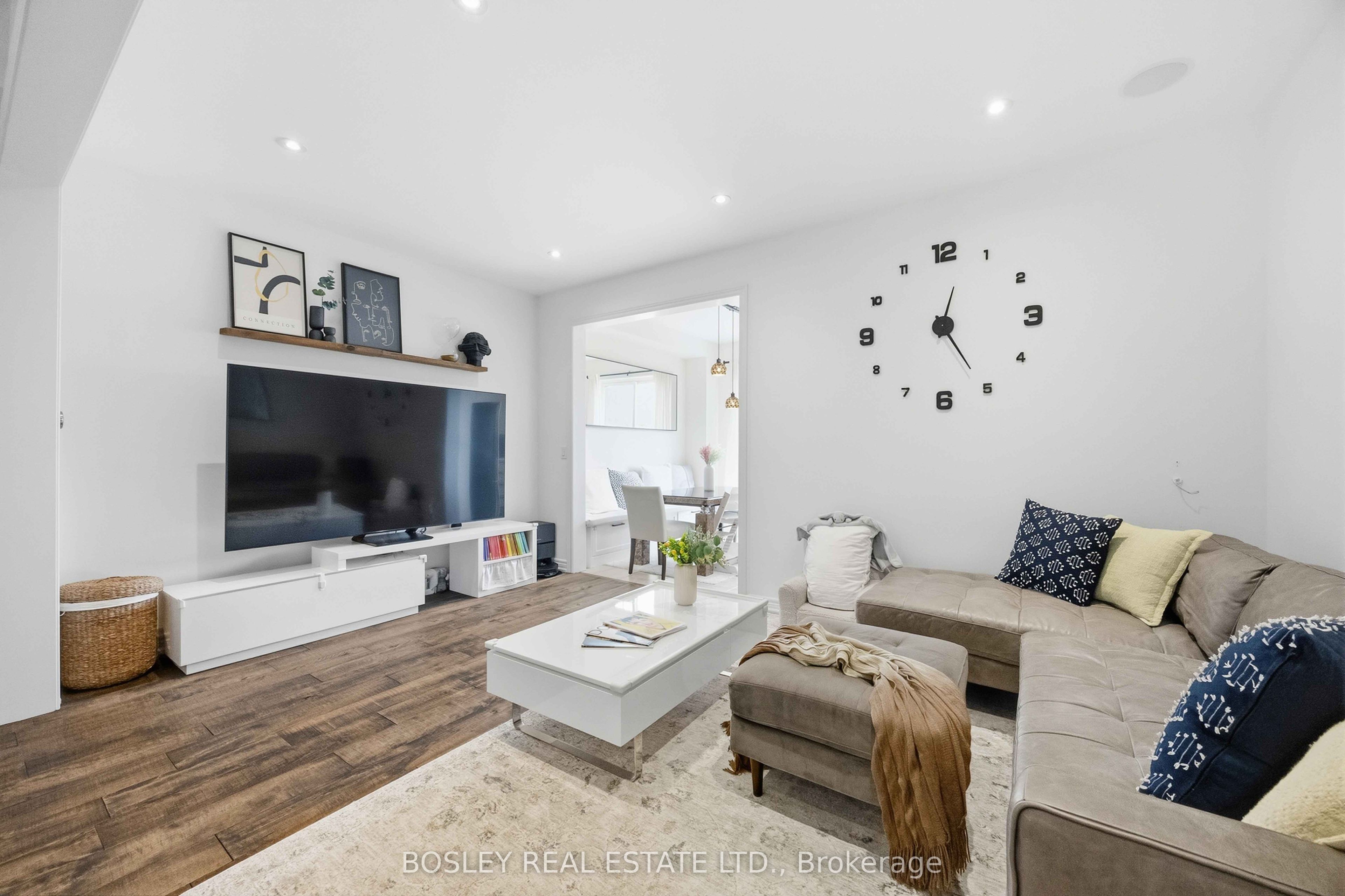 39 Alexie Way, Vaughan, ON L4H 3V3 photo 2
