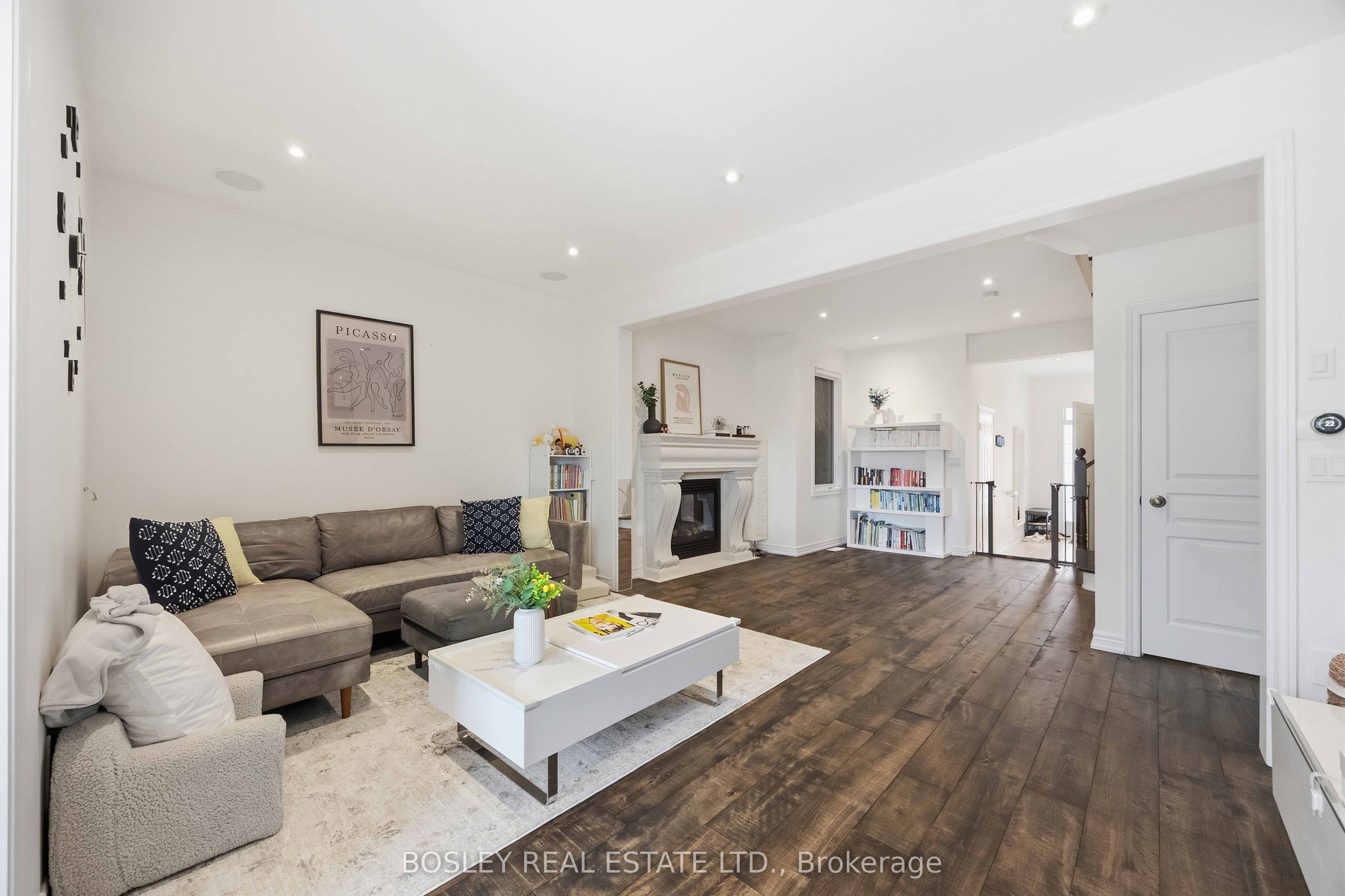 39 Alexie Way, Vaughan, ON L4H 3V3 photo 3