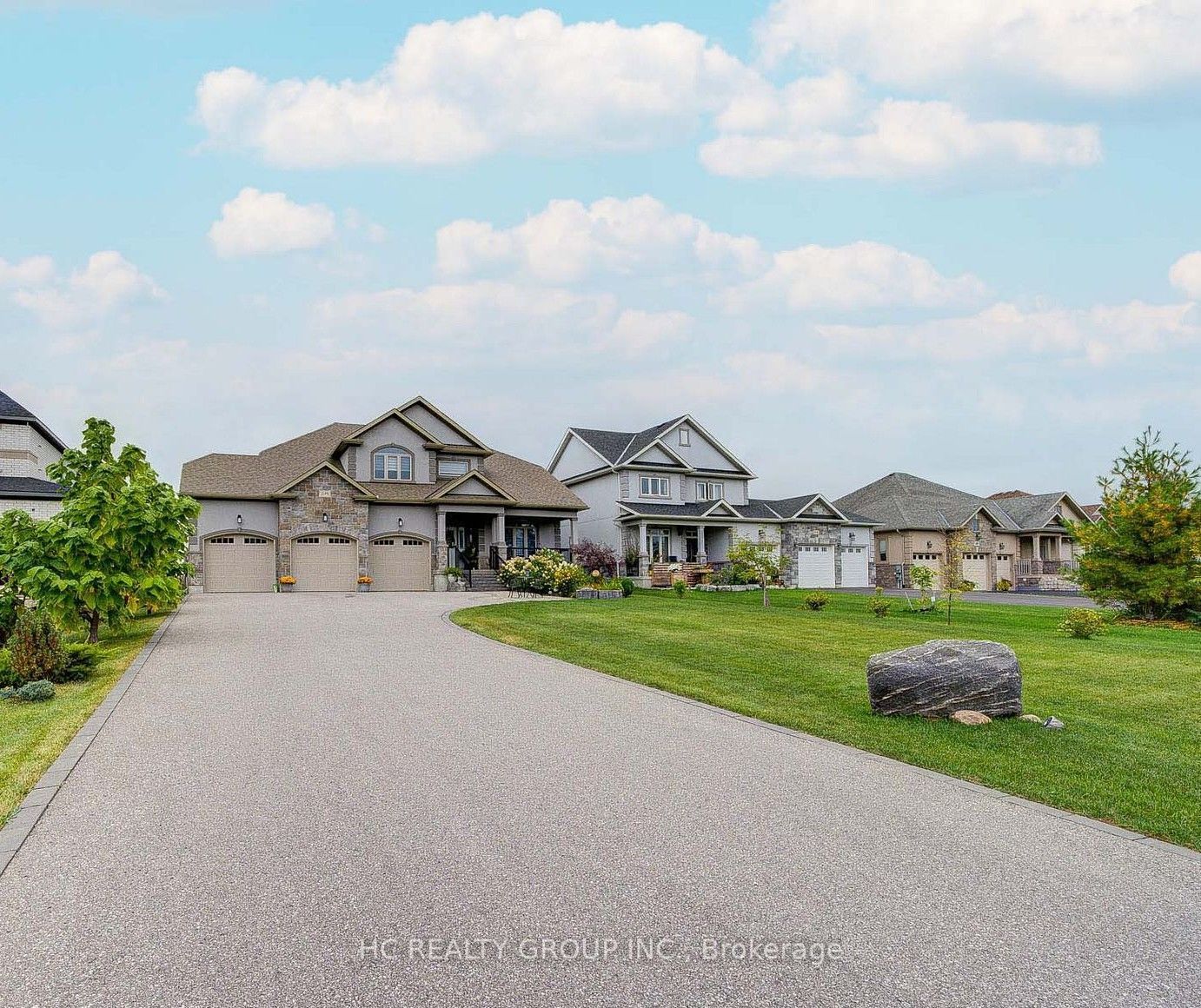 295 Sunnybrae Avenue, Innisfil, ON L9S 0K9
