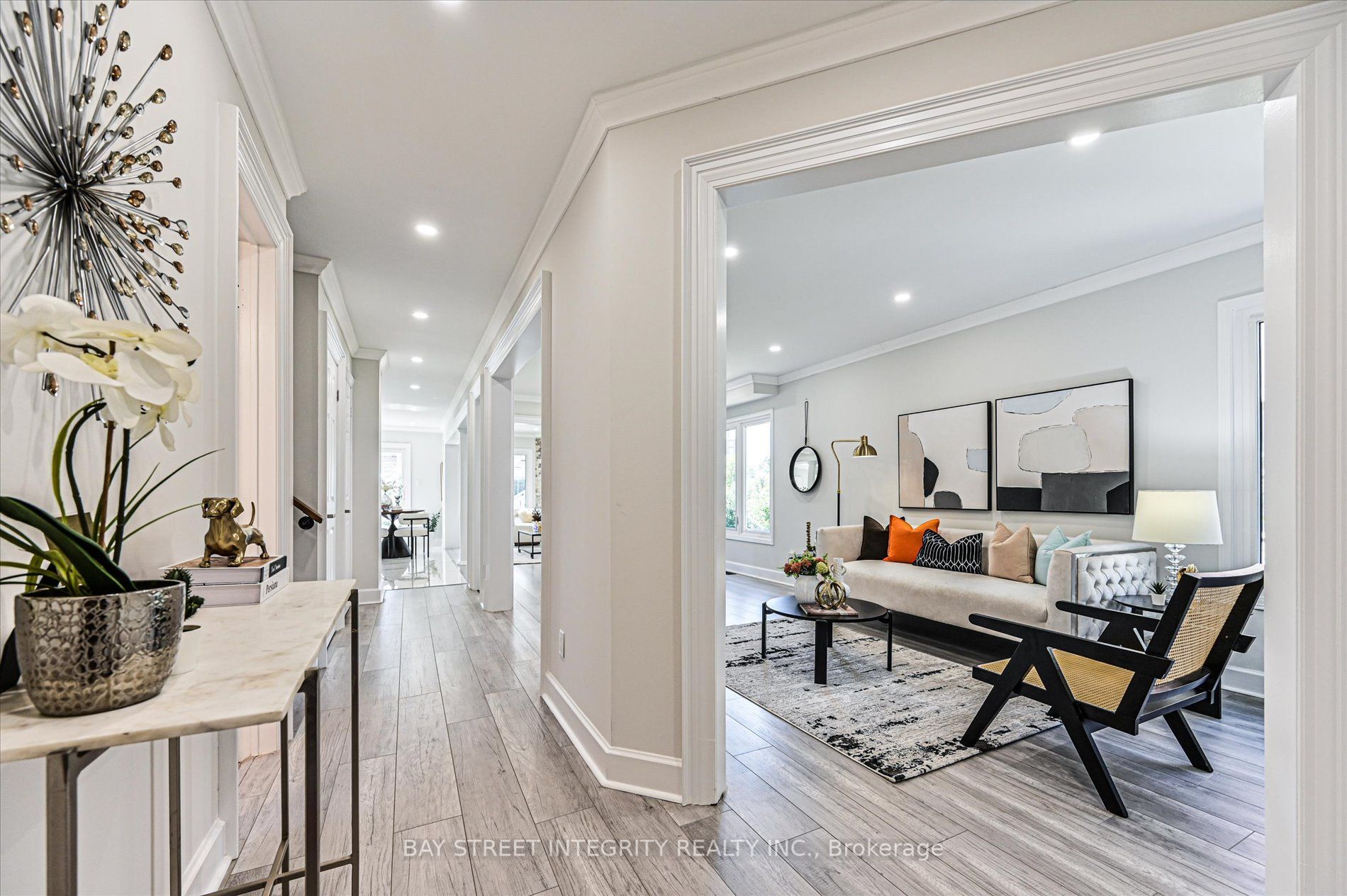 27 Samantha Circle, Richmond Hill, ON L4B 2R7 photo 4